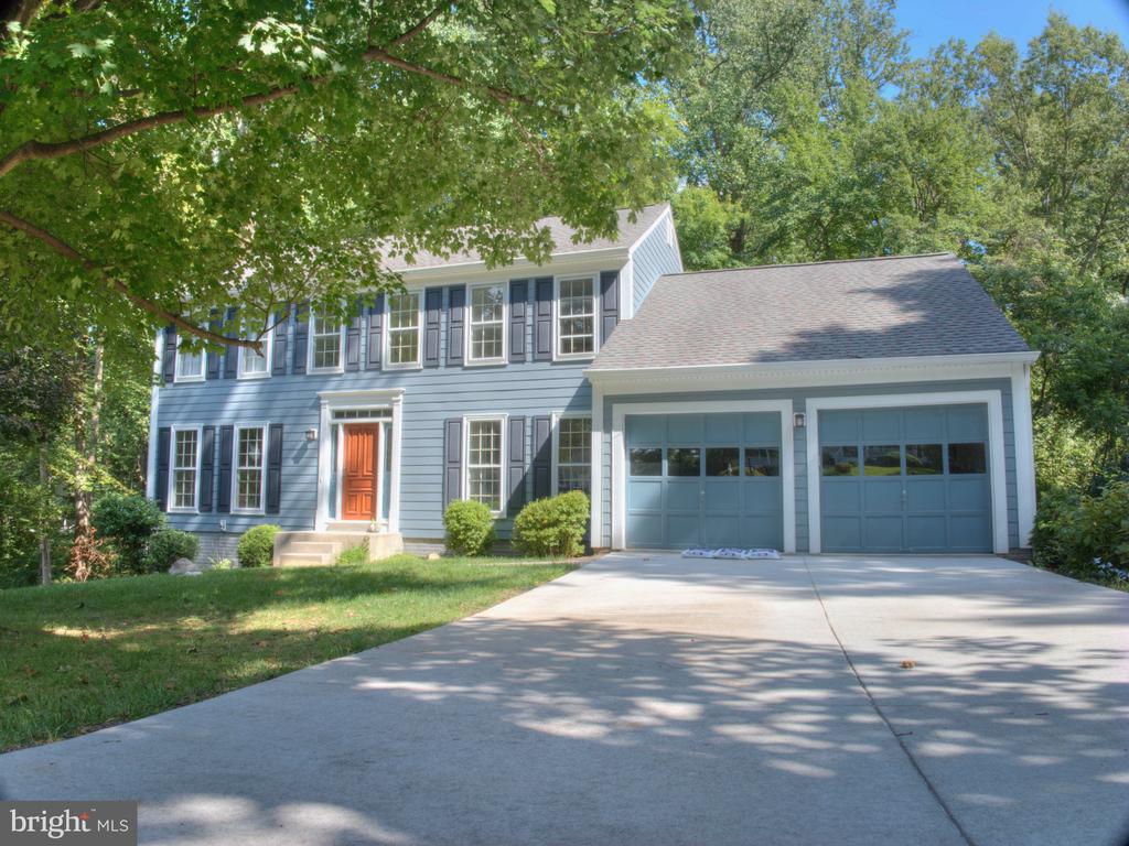 11607 AUBURN GROVE COURT