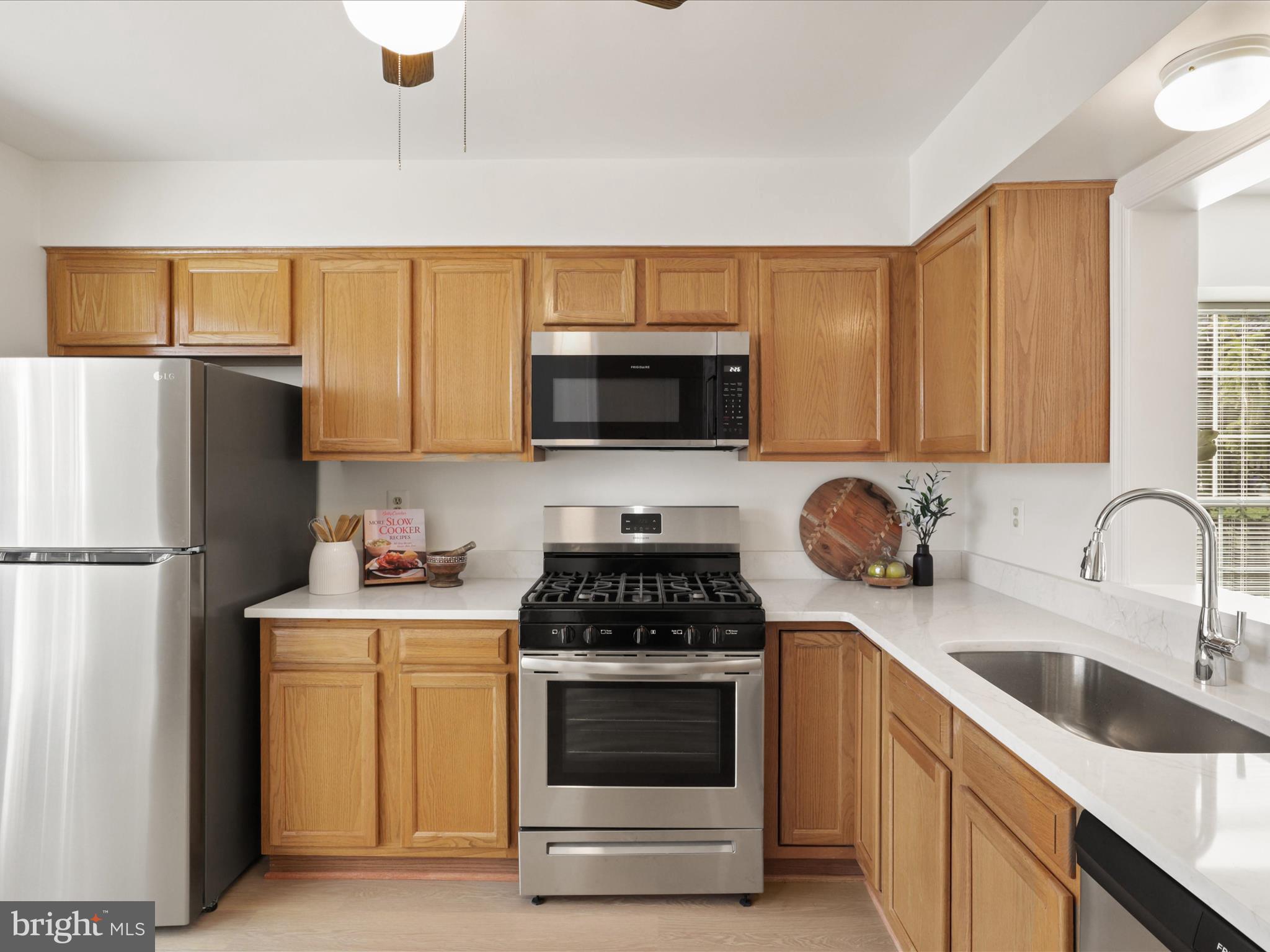 43309 Parlor Sq
