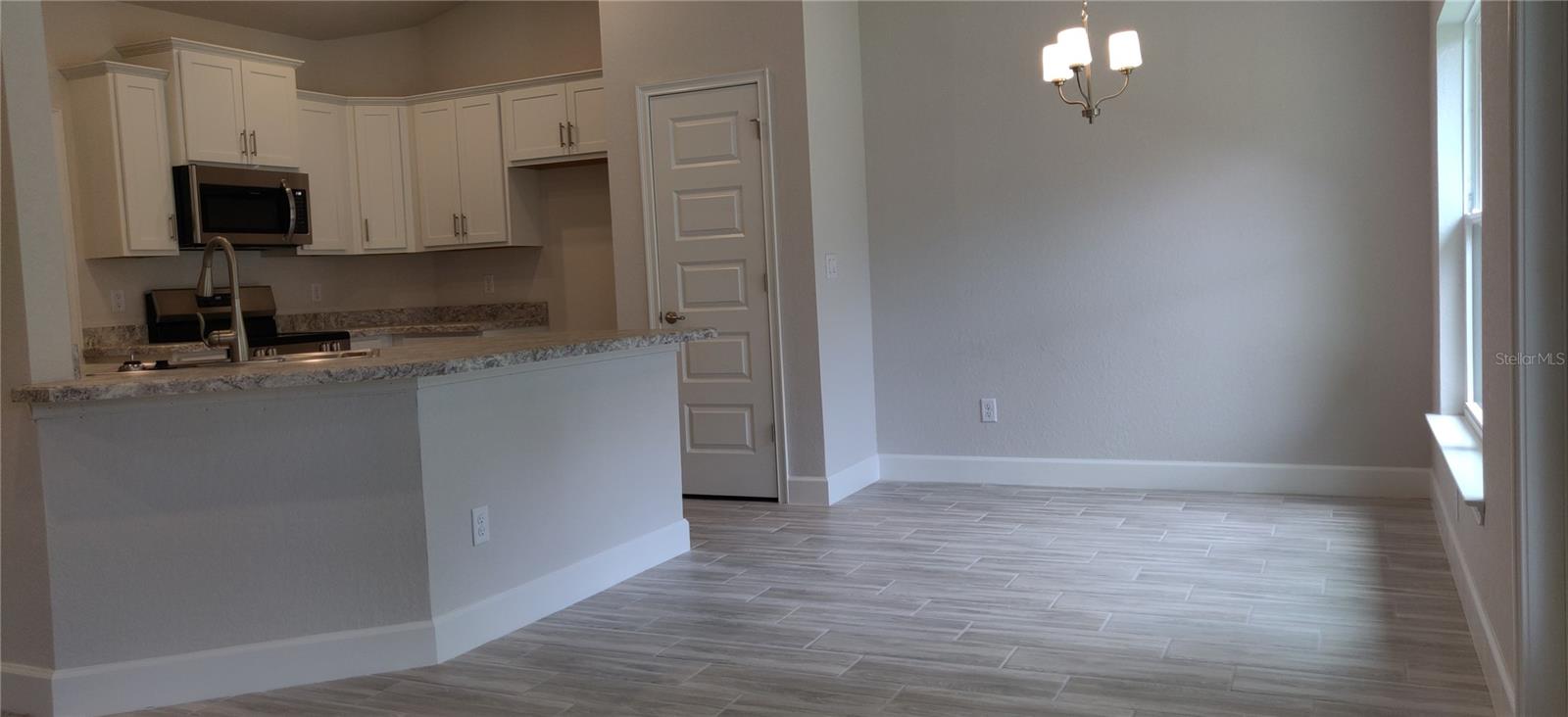 2 FOXGLOVE CT