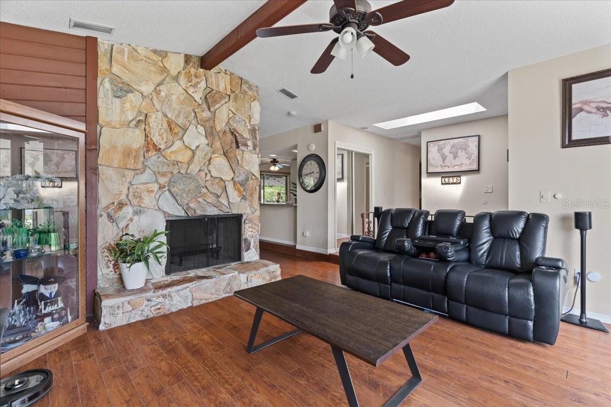 9280 SWISS RD