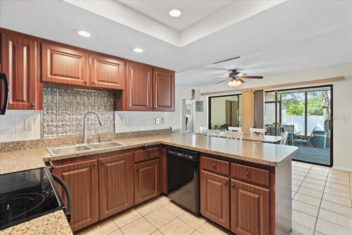 9280 SWISS RD