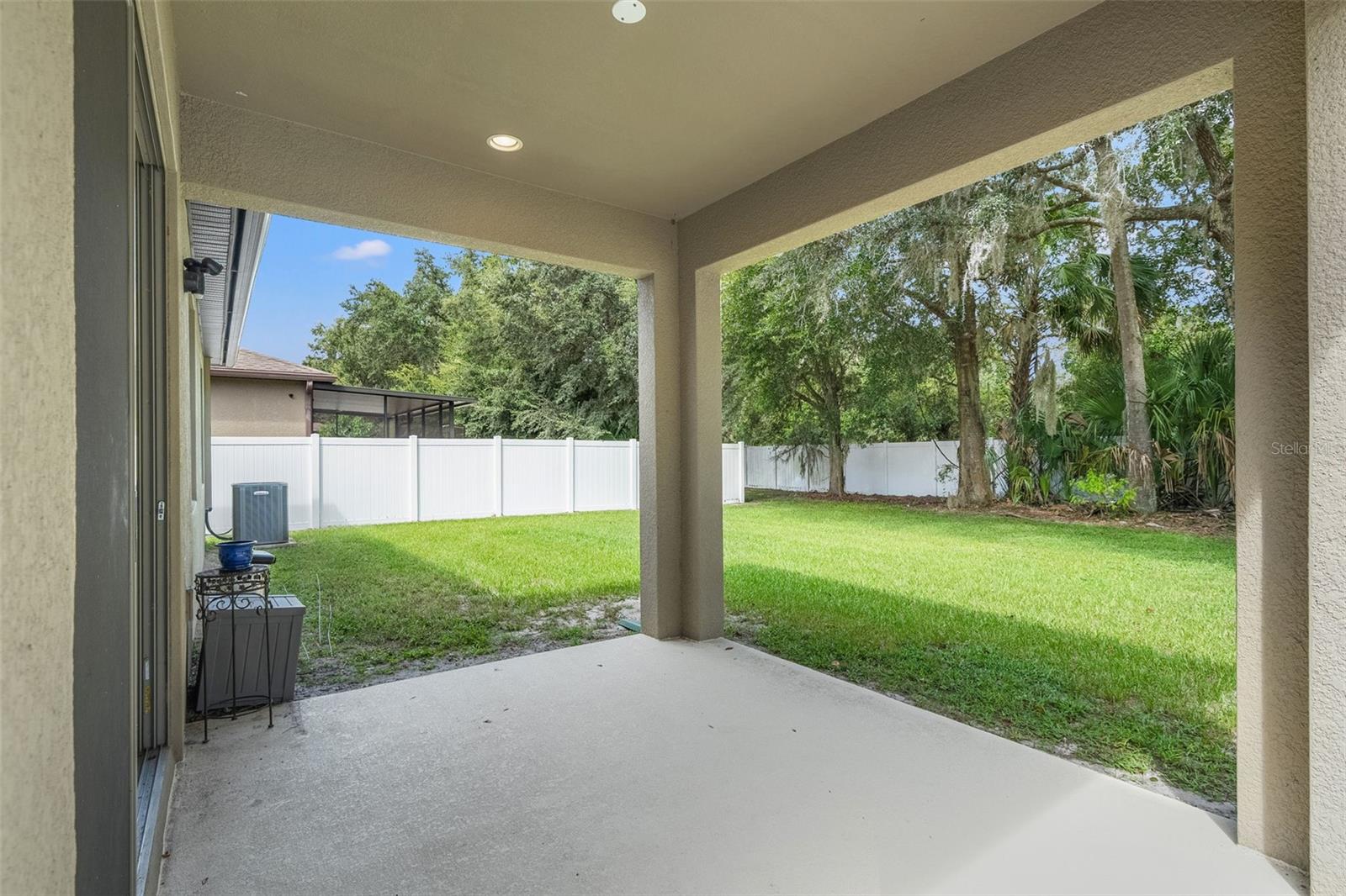 15521 STONE HOUSE DR