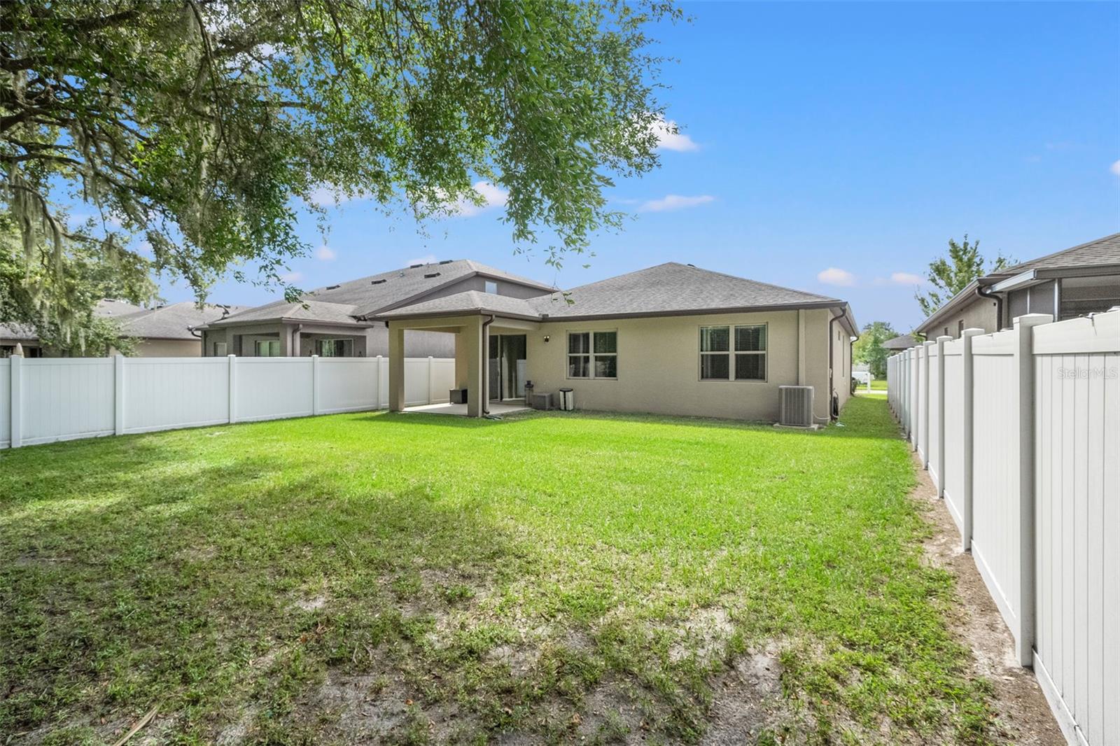15521 STONE HOUSE DR