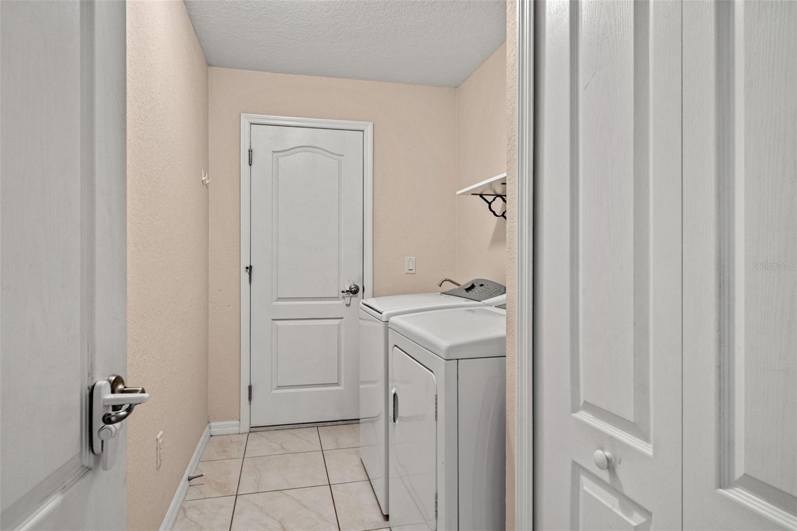 13124 HOUSE FINCH RD