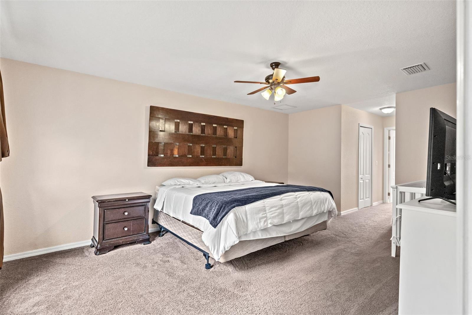 13124 HOUSE FINCH RD