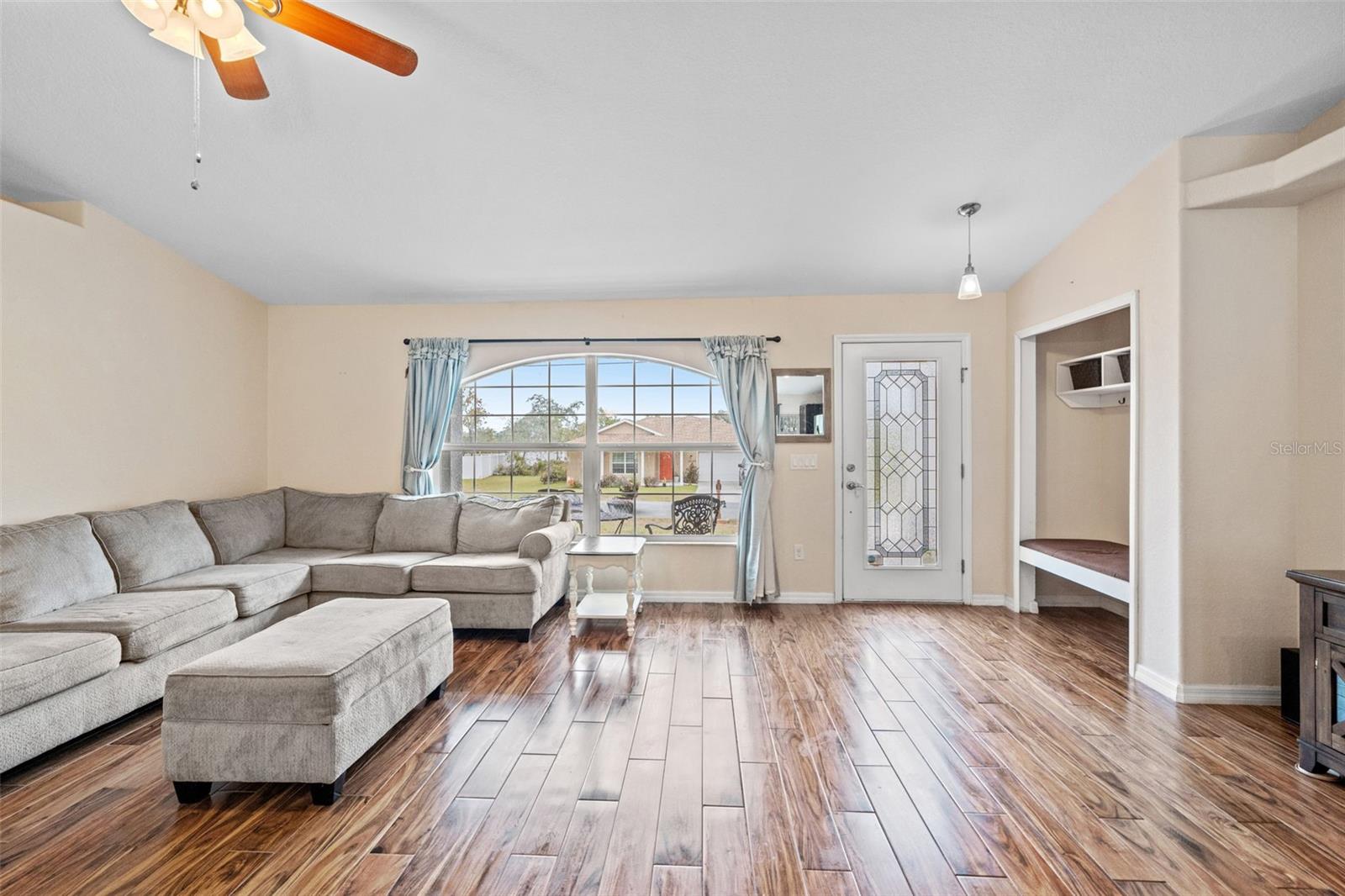 13124 HOUSE FINCH RD