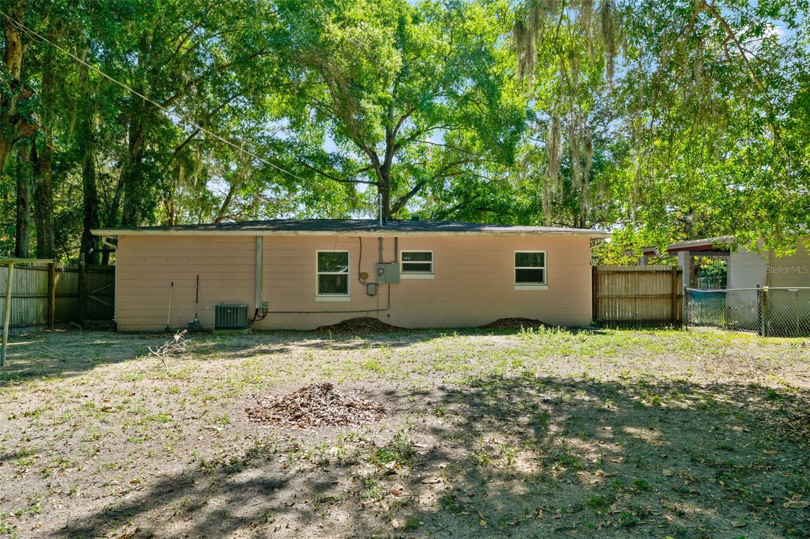 21408 CAMPBELL DR
