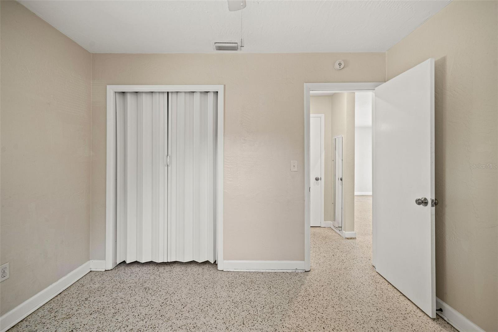 21408 CAMPBELL DR