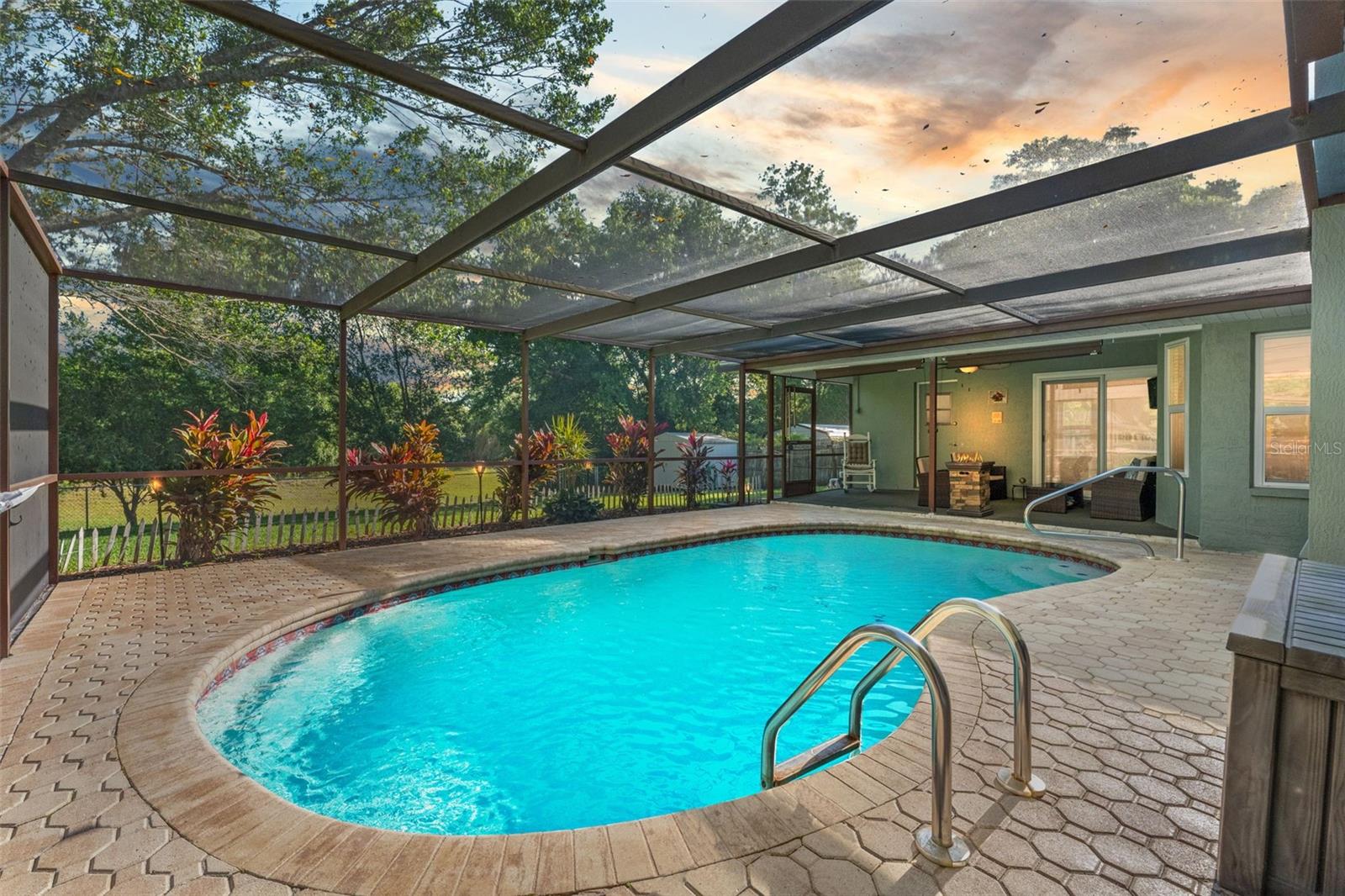 14037 GREGORY ST