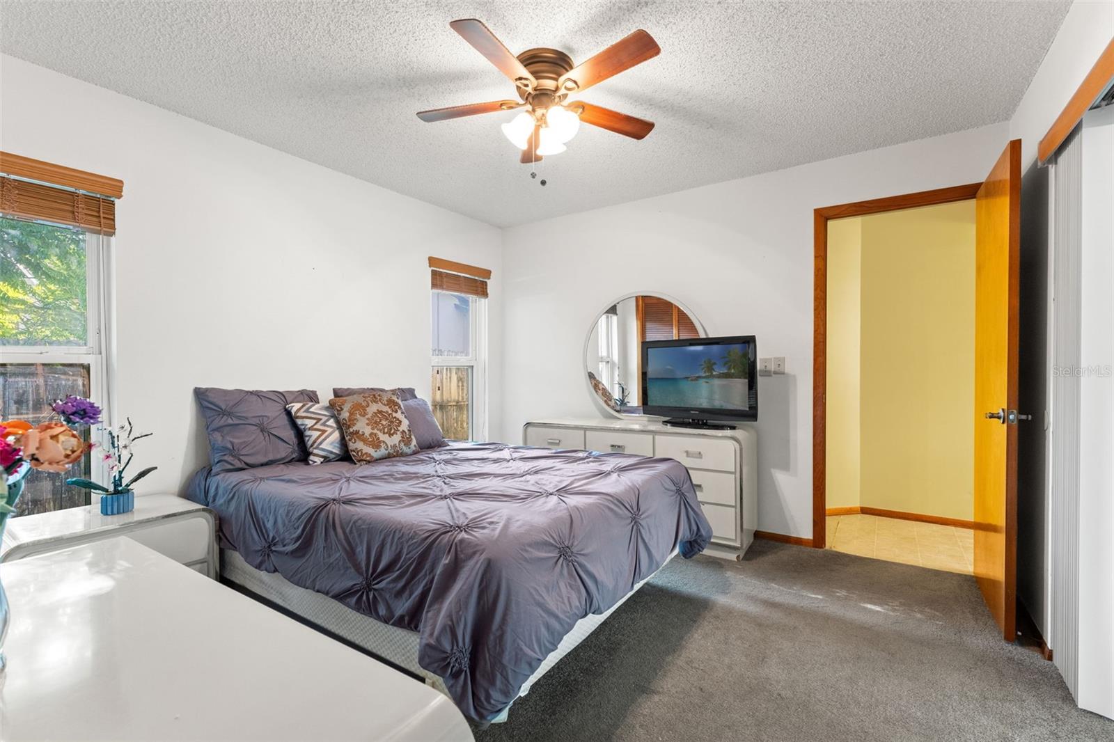 14037 GREGORY ST