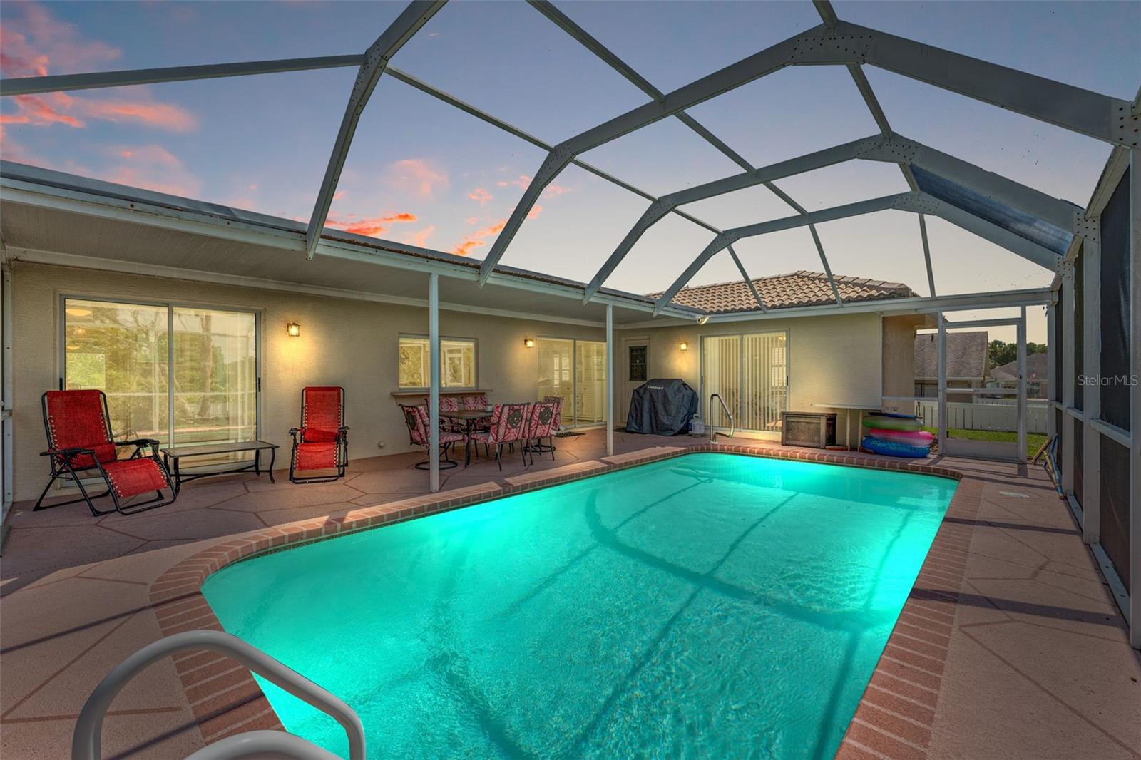 10454 VENTURA DR