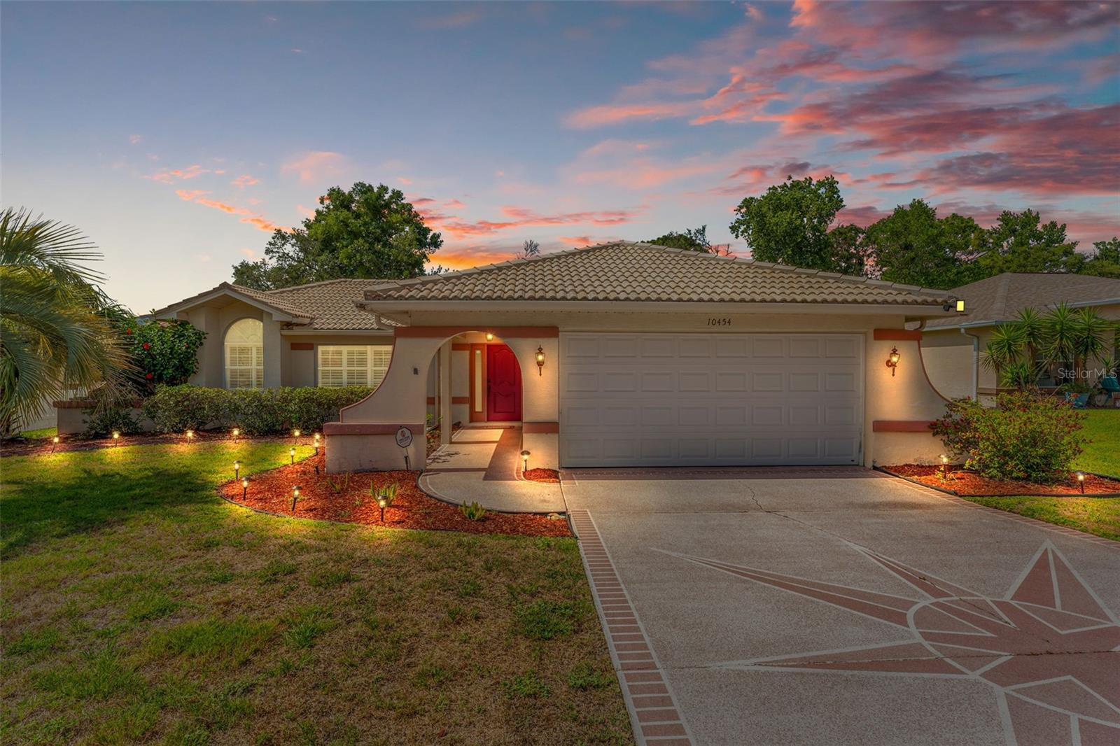 10454 VENTURA DR