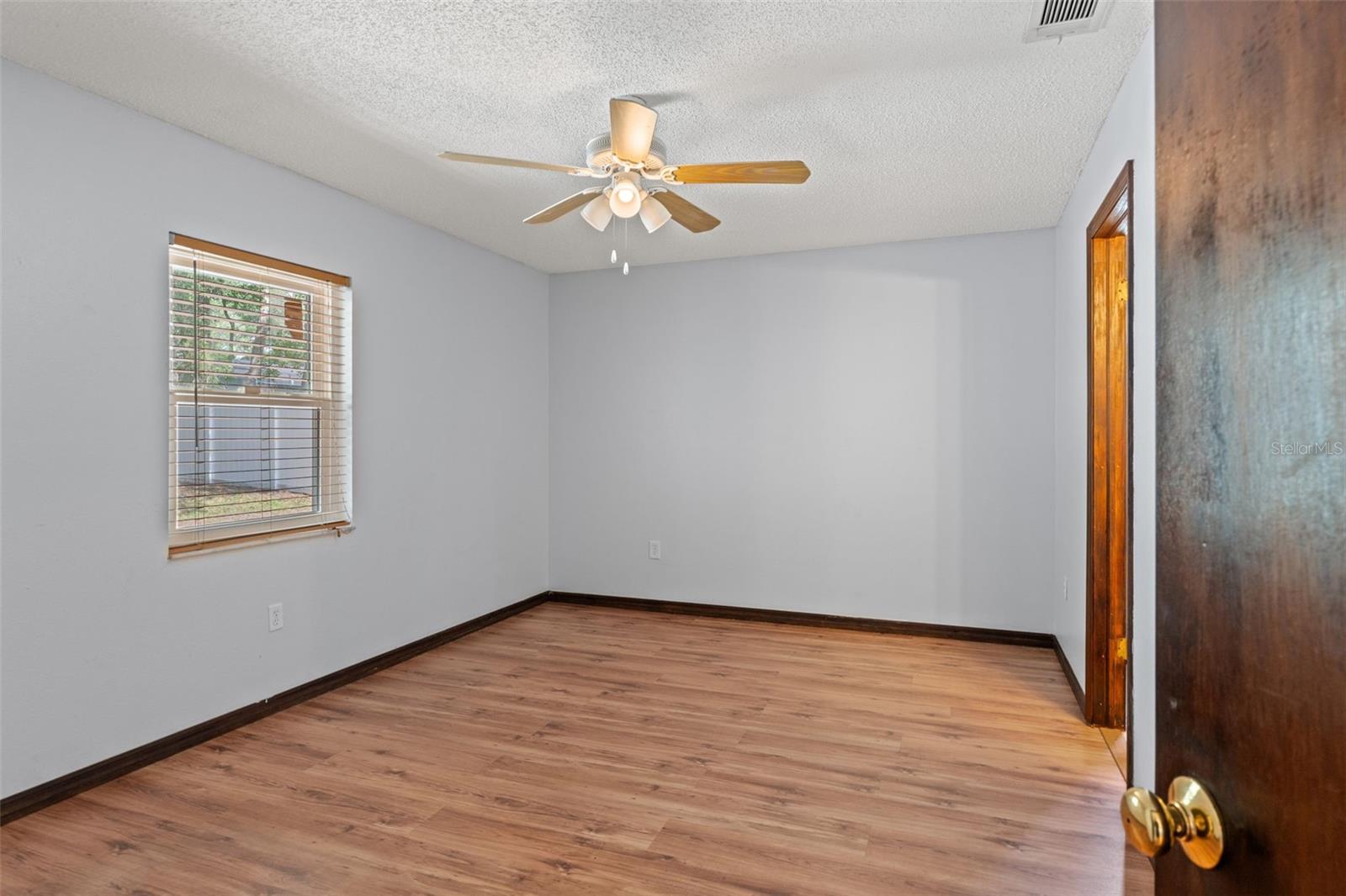 3483 EL PRADO AVE