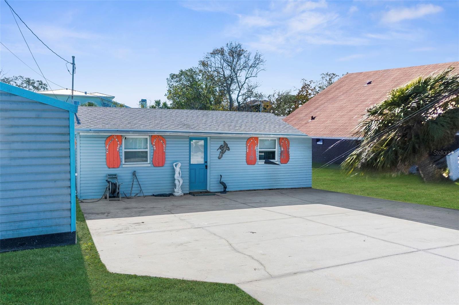 5401 CIRCLE DR