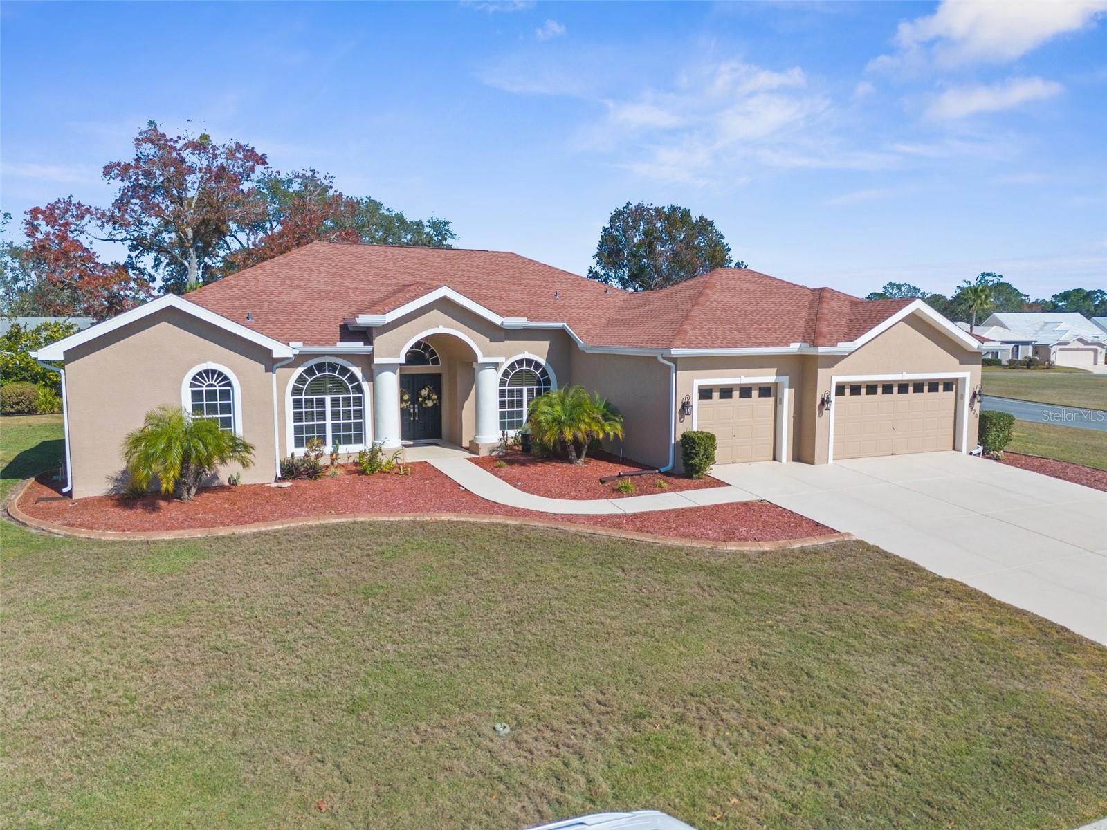 8320 MAYBELLE DR