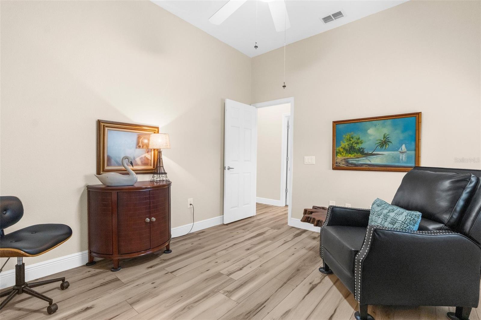 8320 MAYBELLE DR