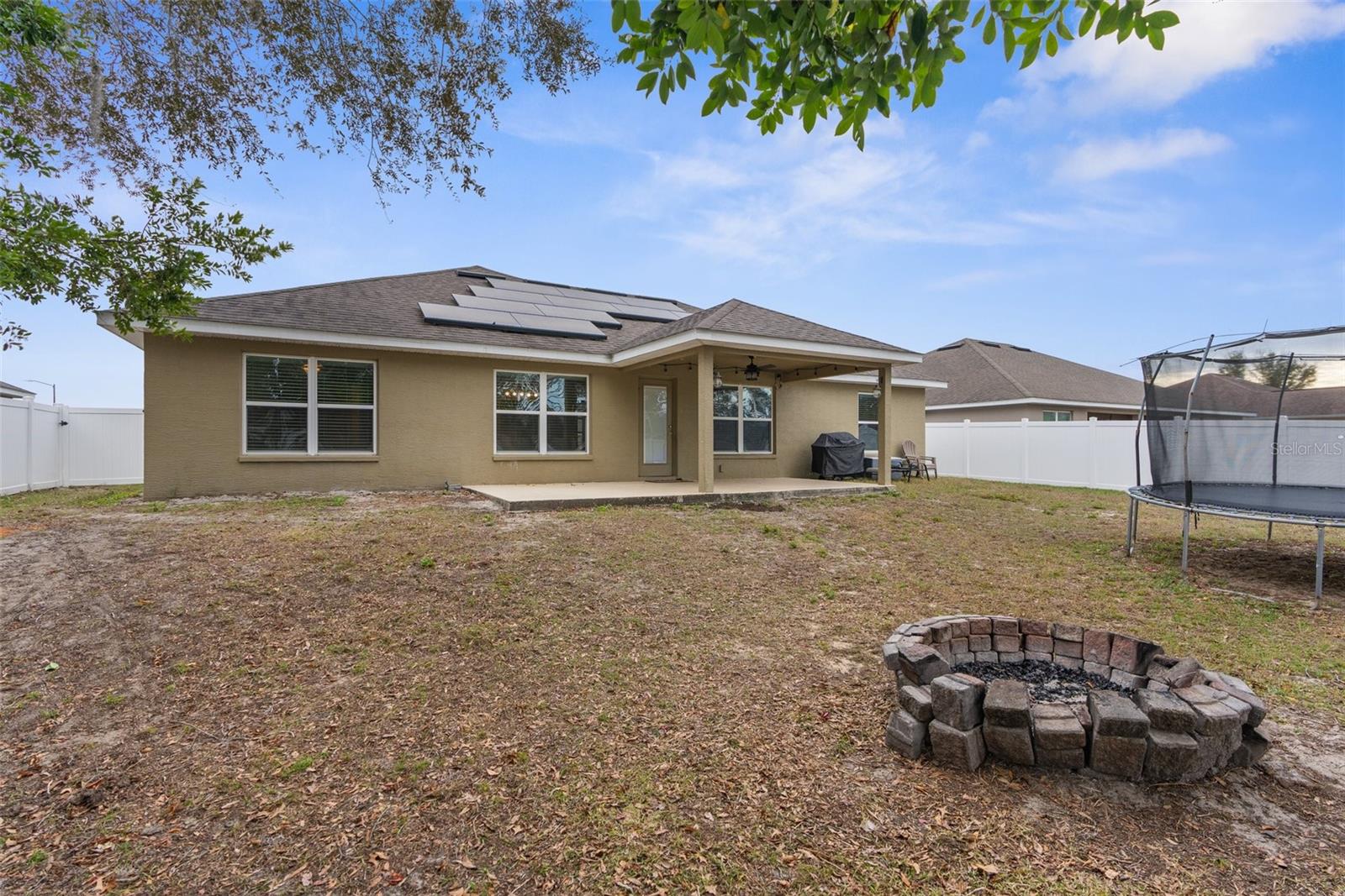 3693 CELEBRATION DR