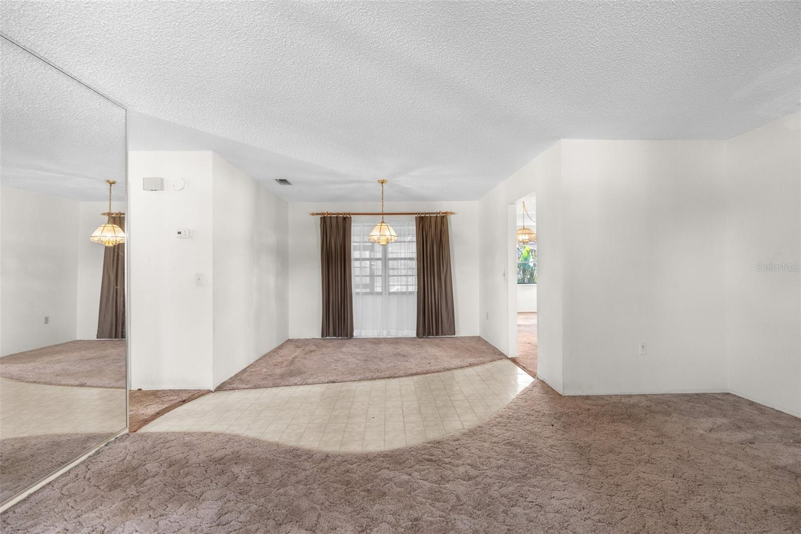 12802 LINDEN DR