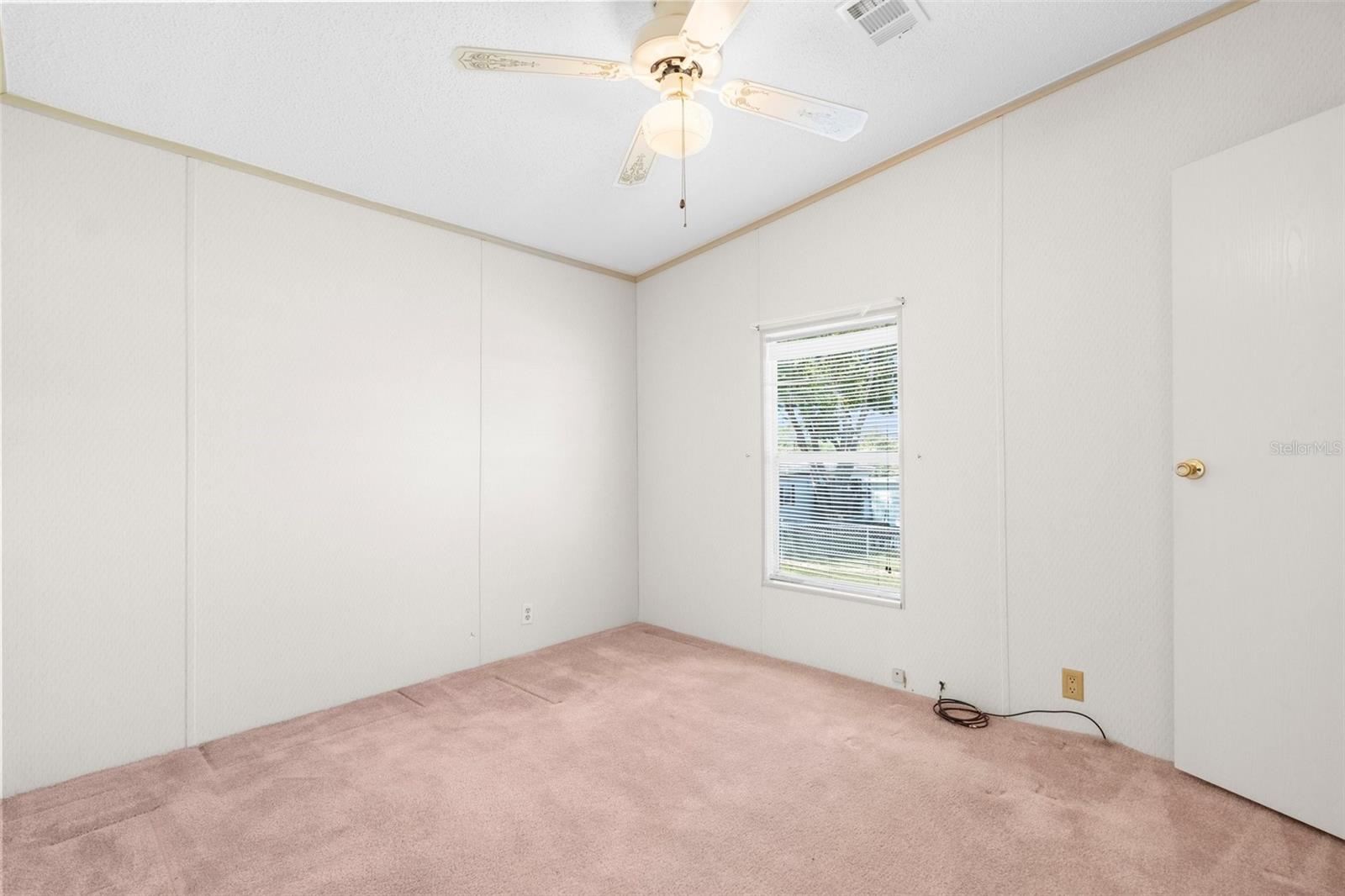 14911 RIALTO AVE