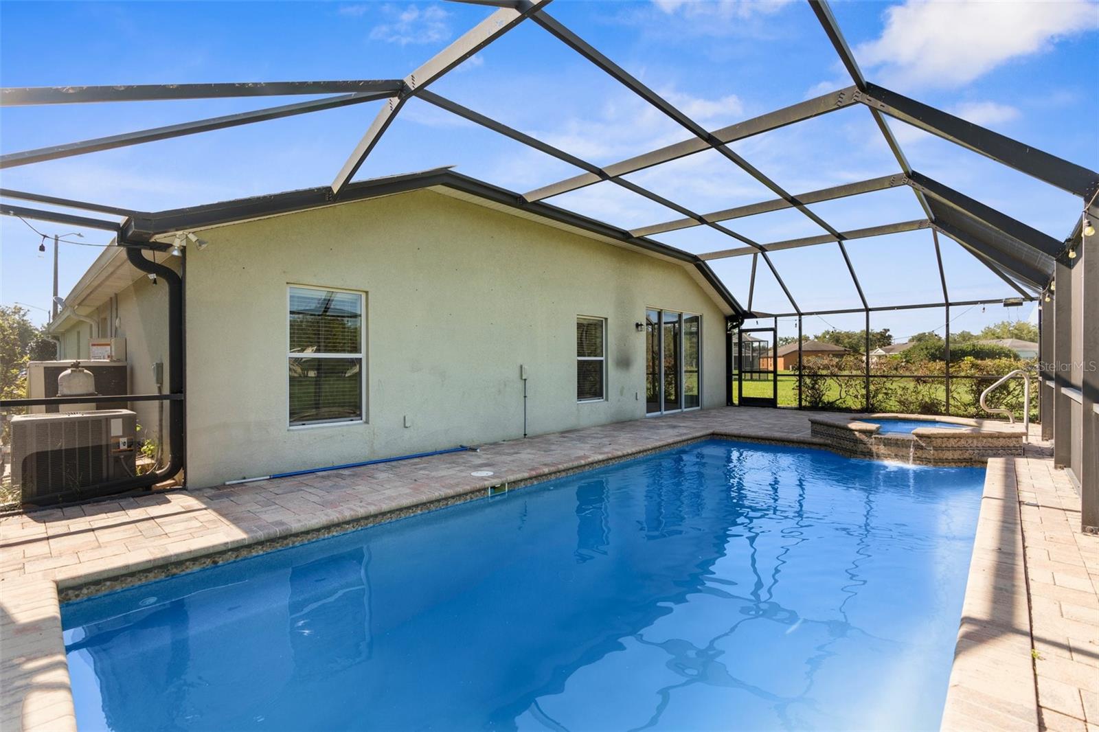 1280 HILL FLOWER DR