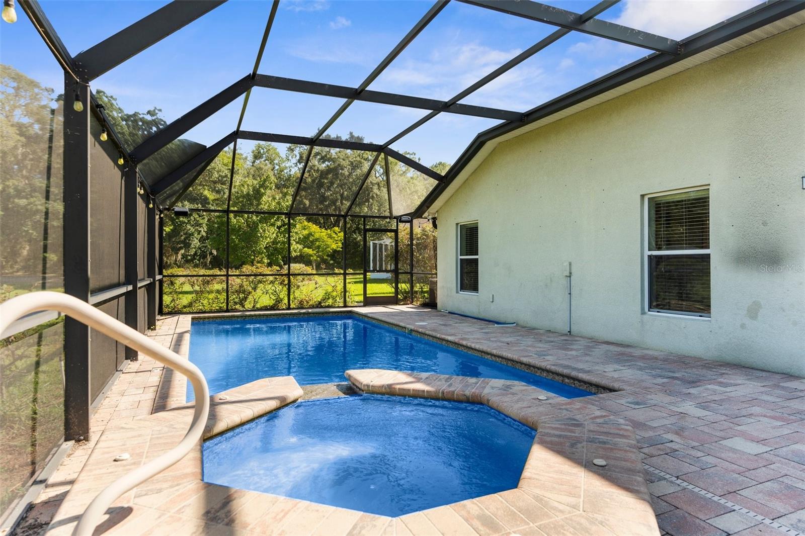1280 HILL FLOWER DR