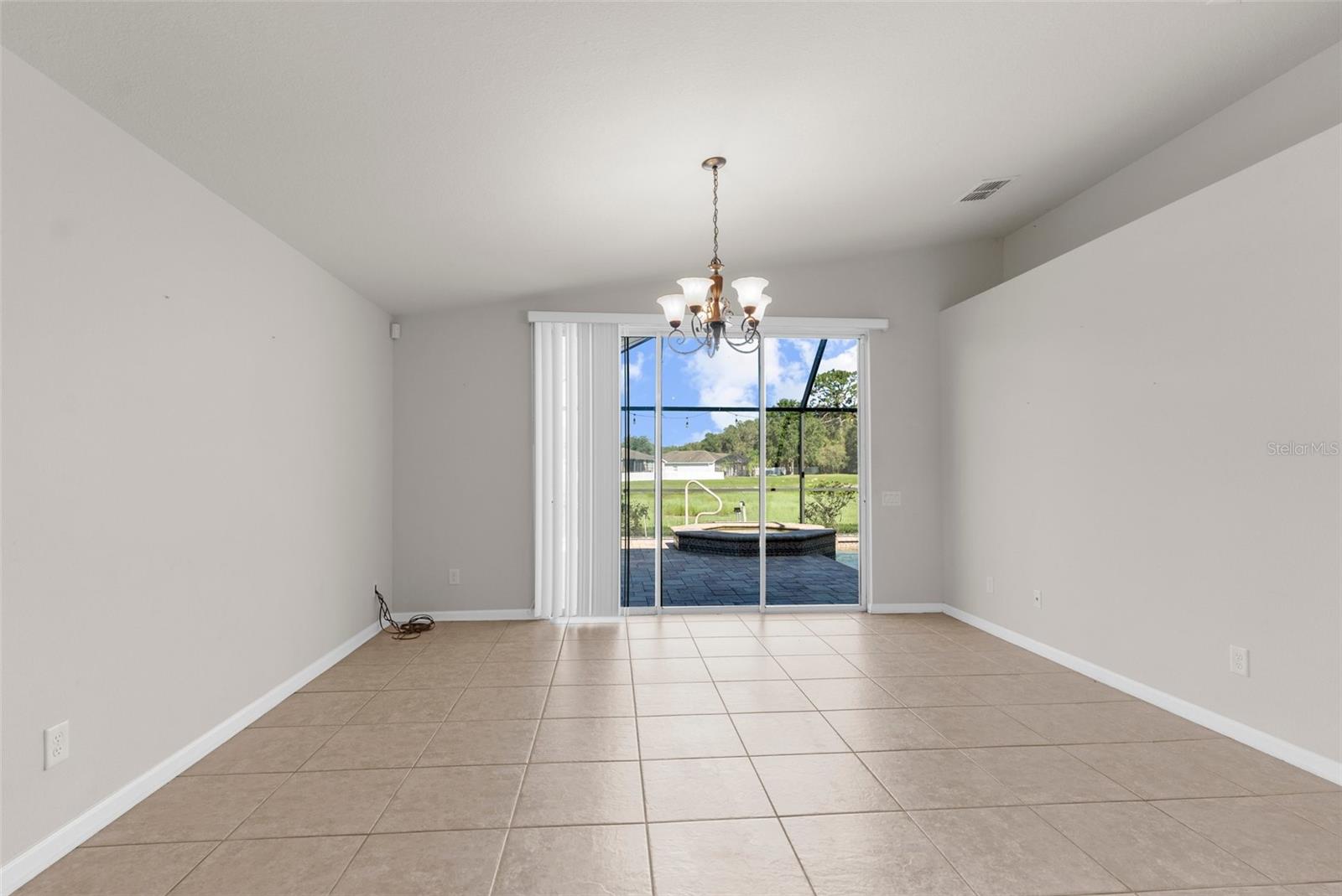 1280 HILL FLOWER DR
