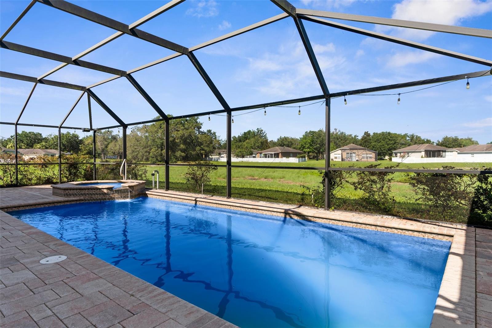 1280 HILL FLOWER DR