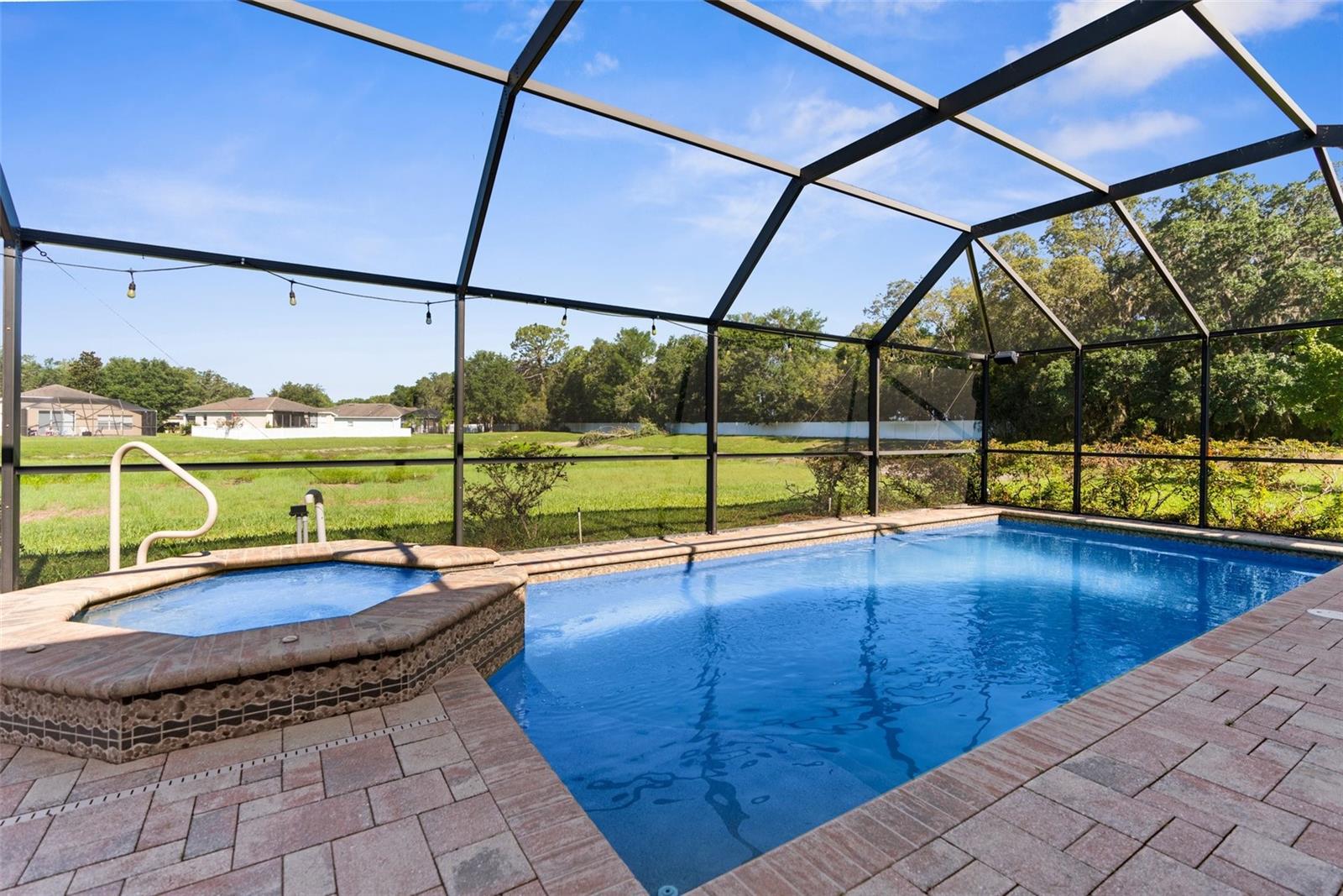 1280 HILL FLOWER DR