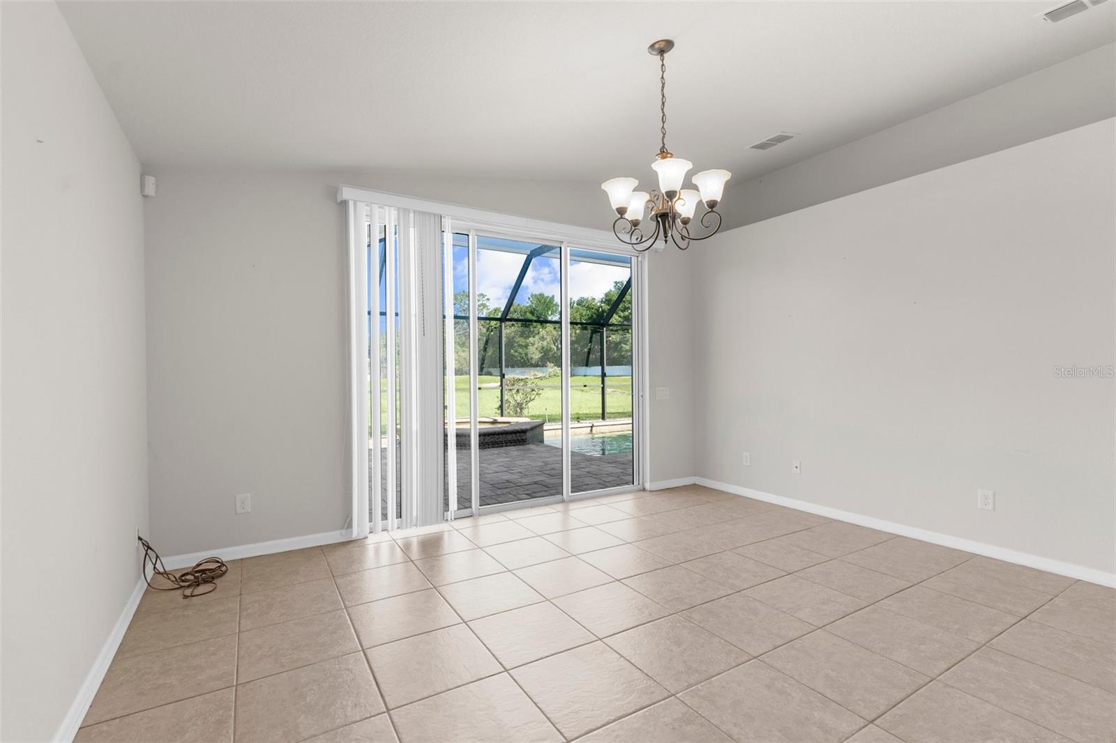 1280 HILL FLOWER DR