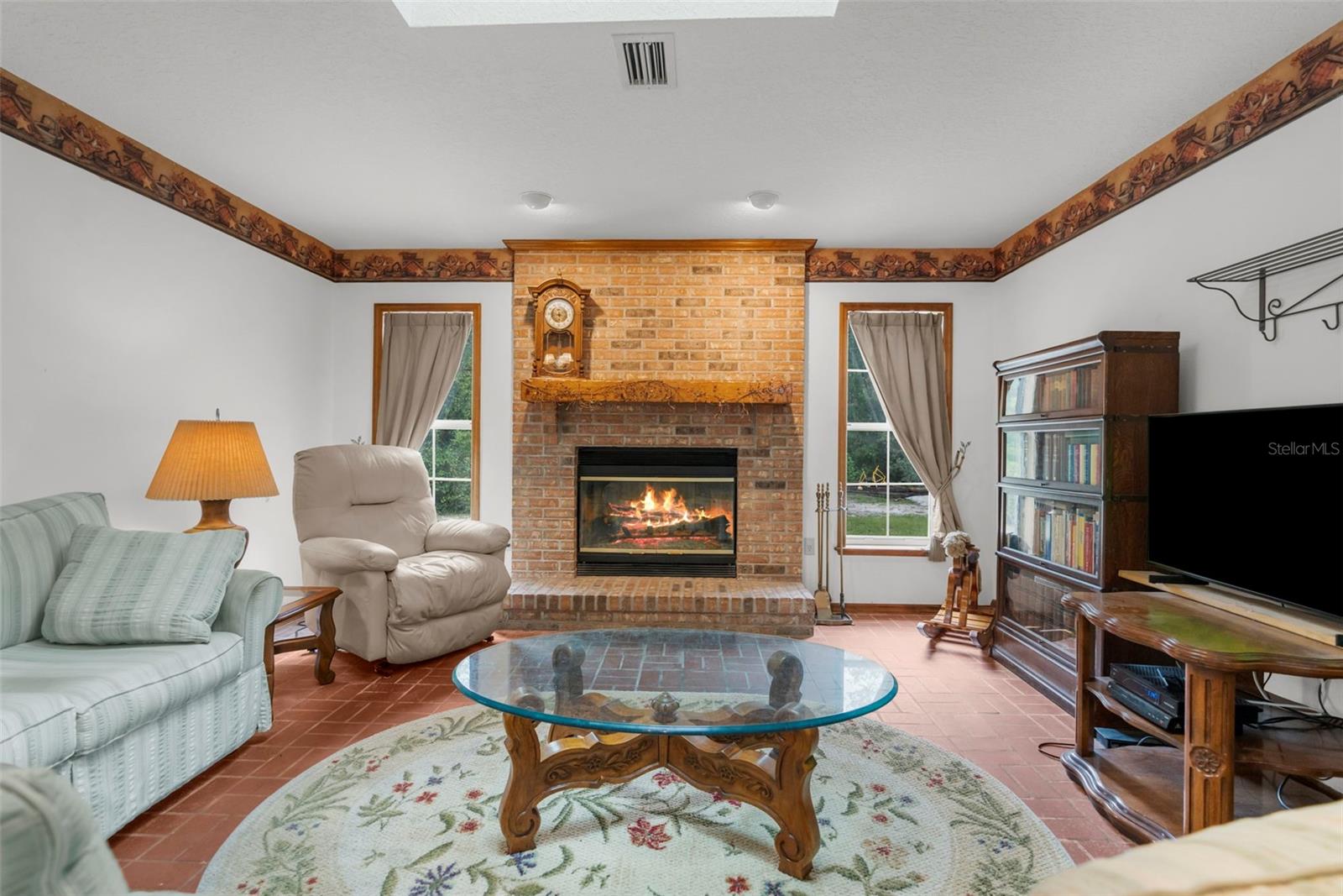17131 DALBERG DR
