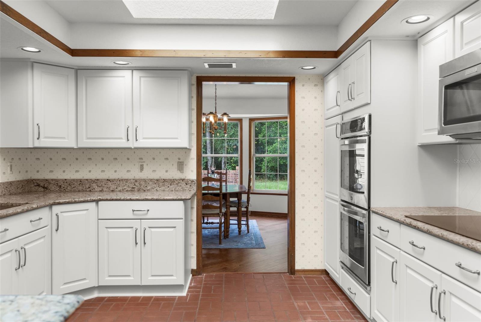 17131 DALBERG DR