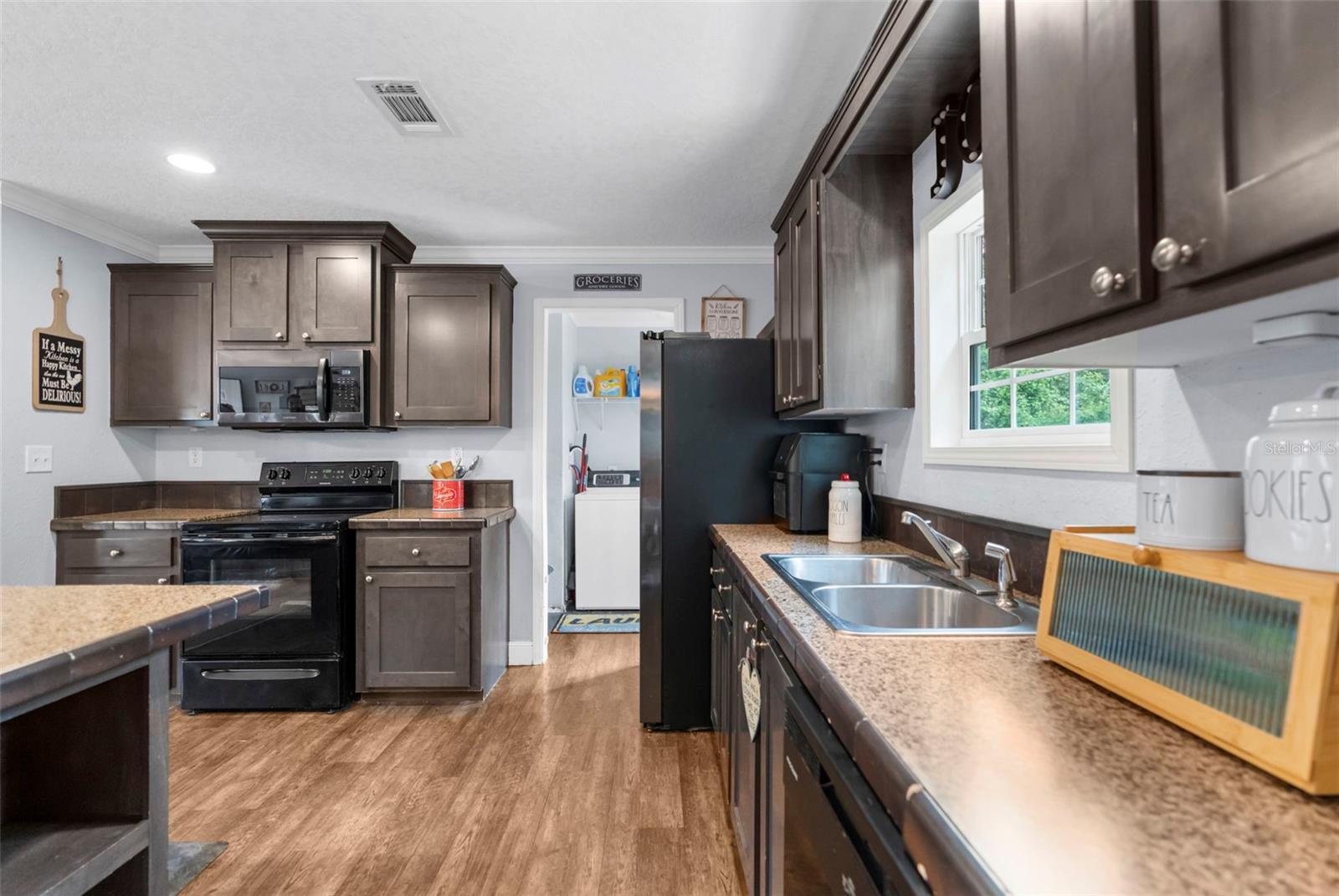 17155 DALBERG DR