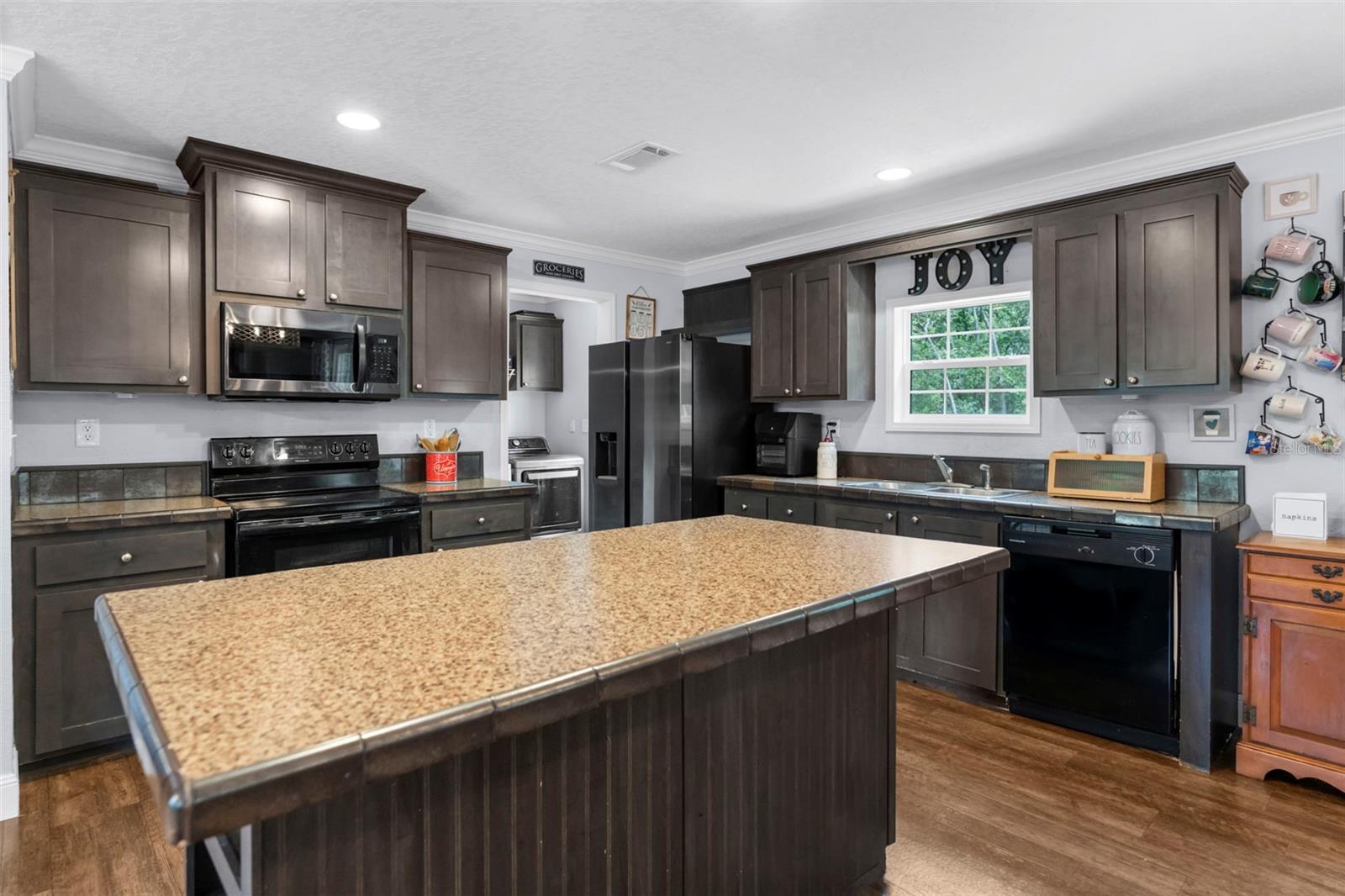 17155 DALBERG DR