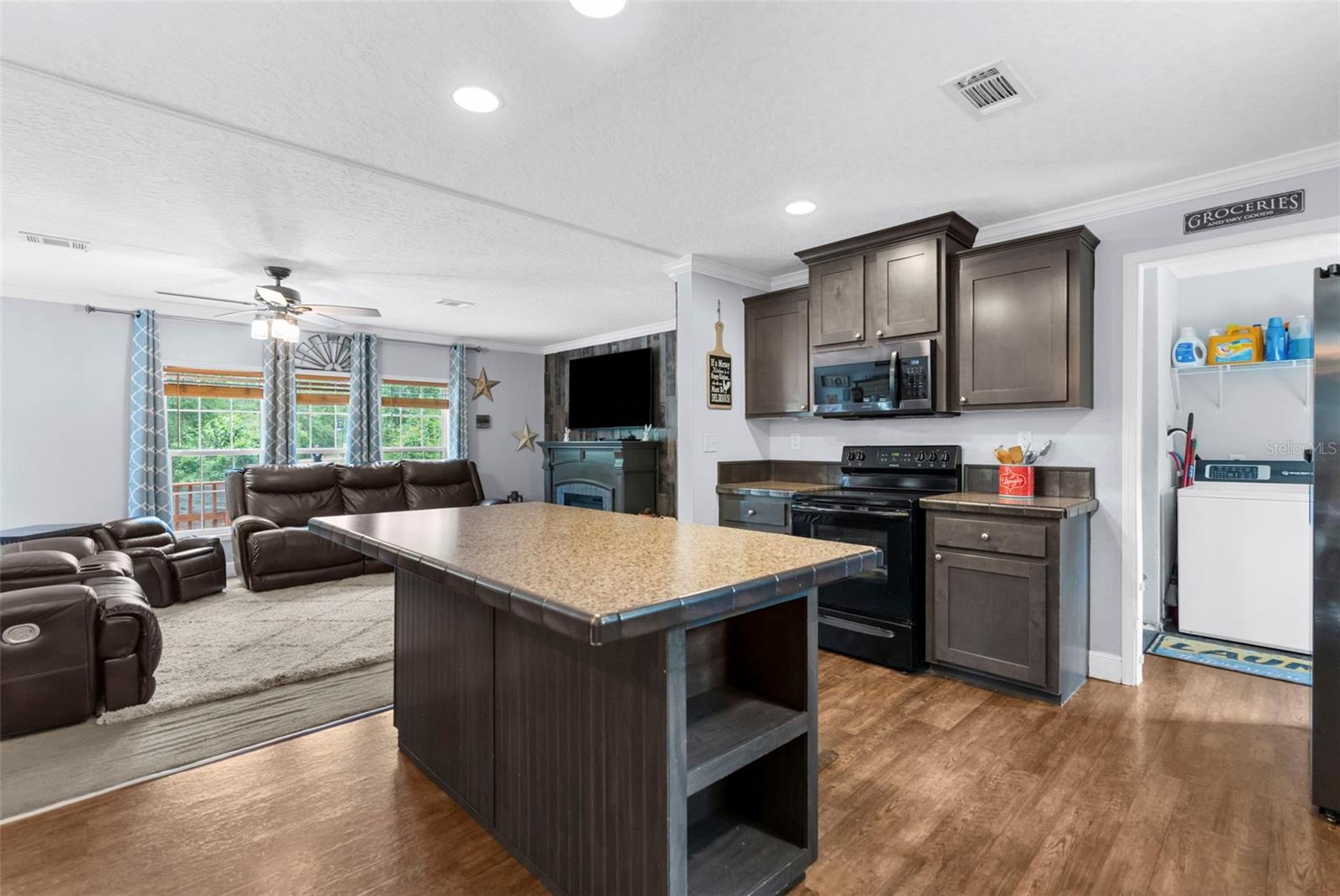 17155 DALBERG DR