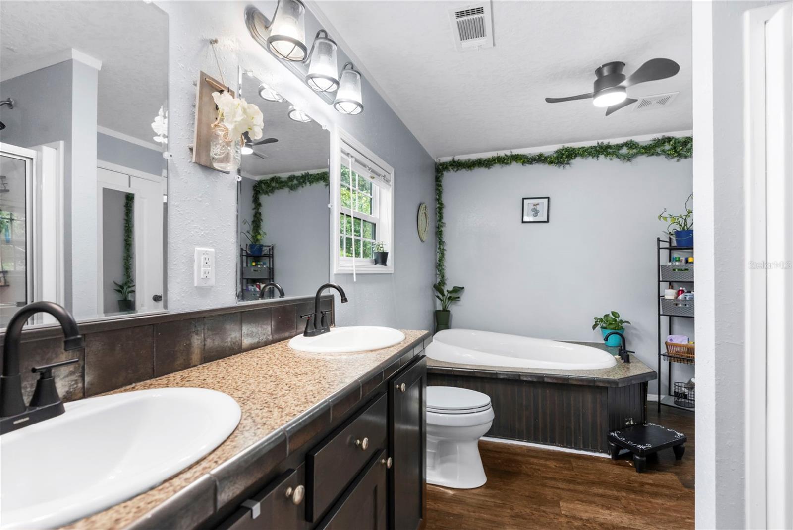 17155 DALBERG DR