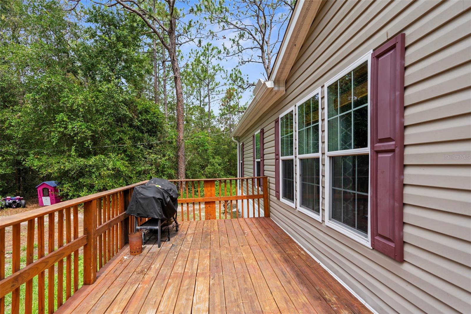 17155 DALBERG DR