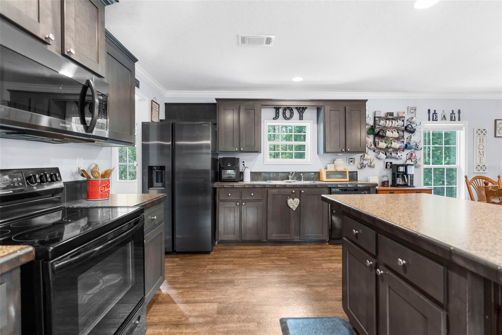 17155 DALBERG DR