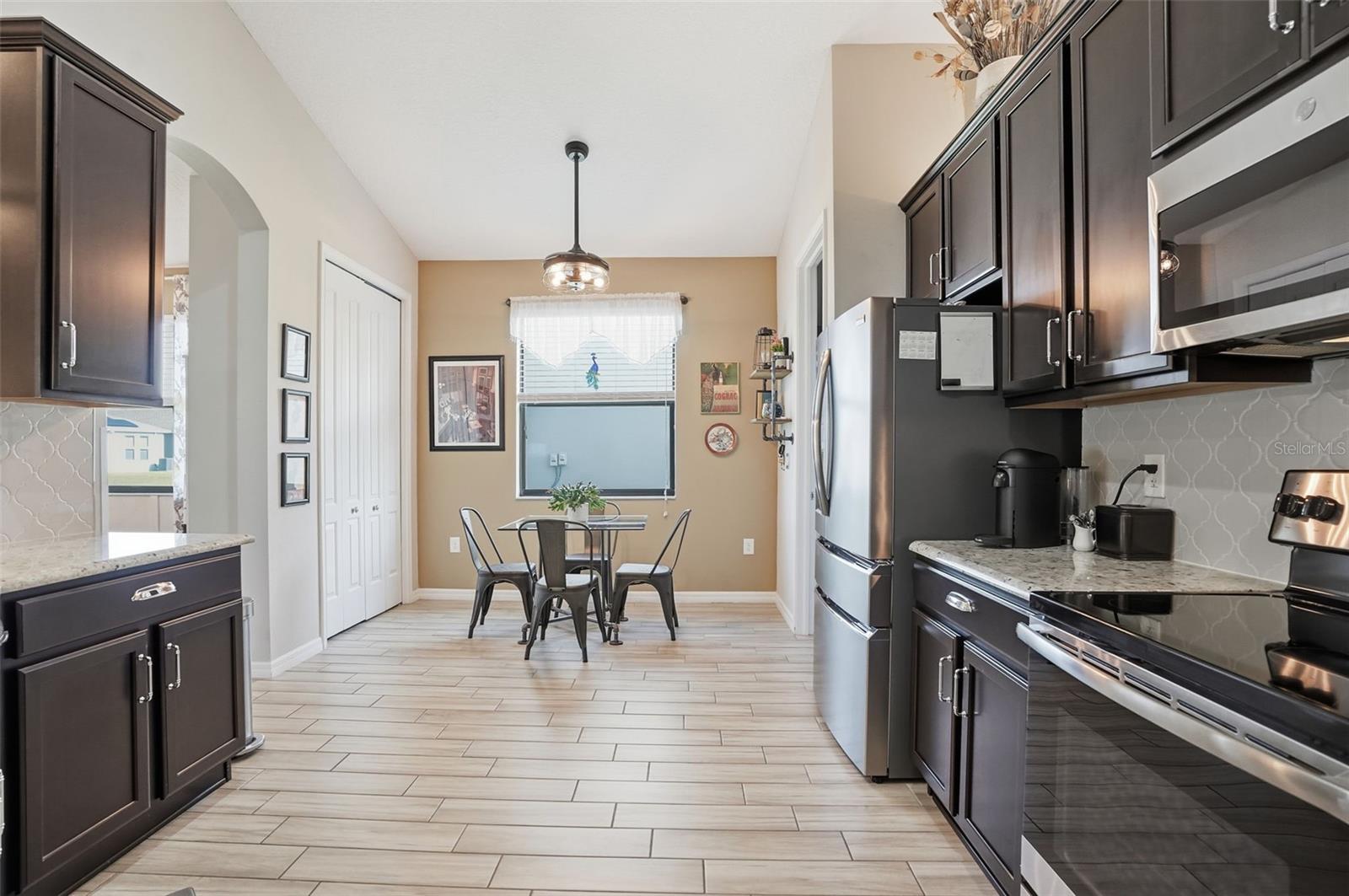 13707 GARDEN HILLS DR