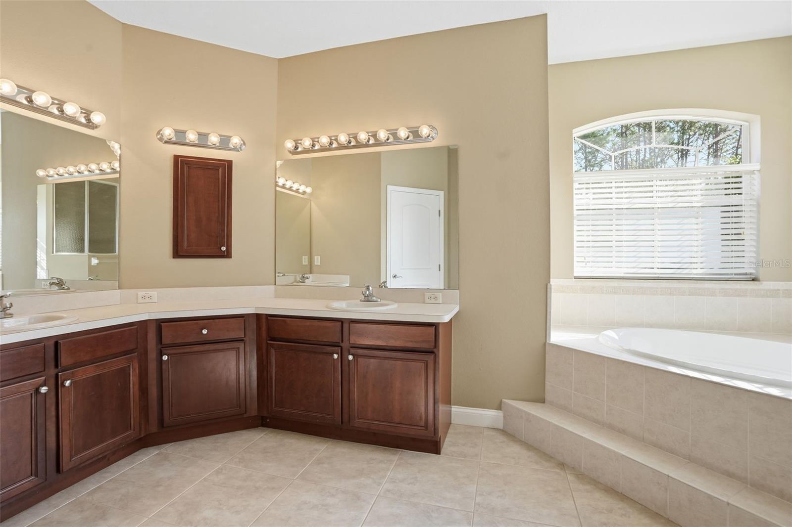 5374 N SONORA TER