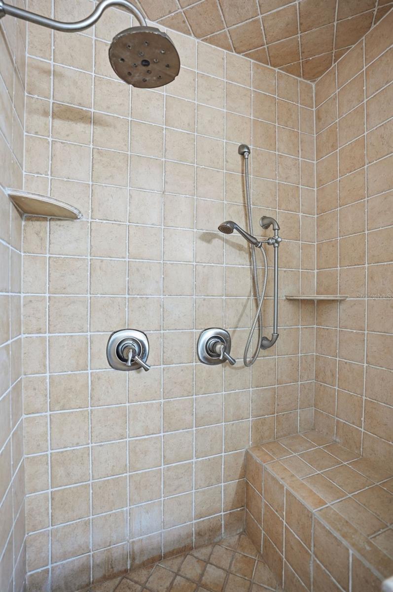 5995 S SHADYTREE PATH