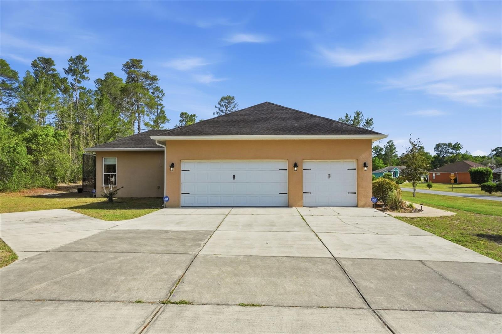 7190 BAHAMA SWALLOW AVE
