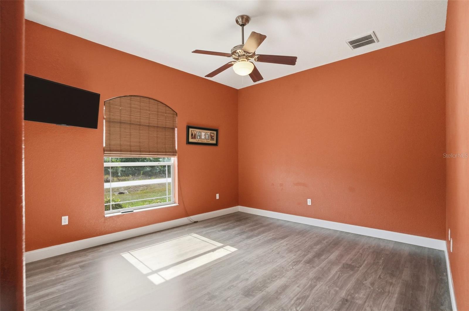 7190 BAHAMA SWALLOW AVE
