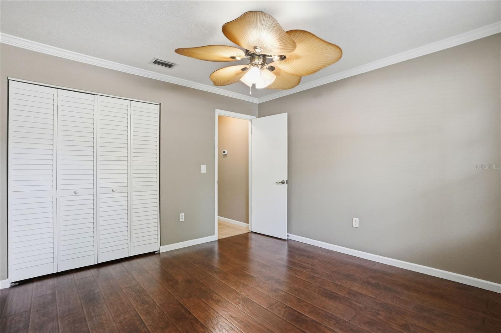 913 CANDLEBROOK LN