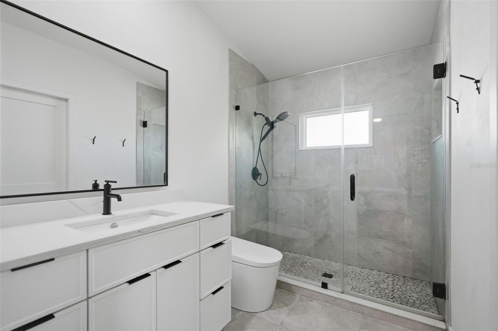 3199 AZALEA DR