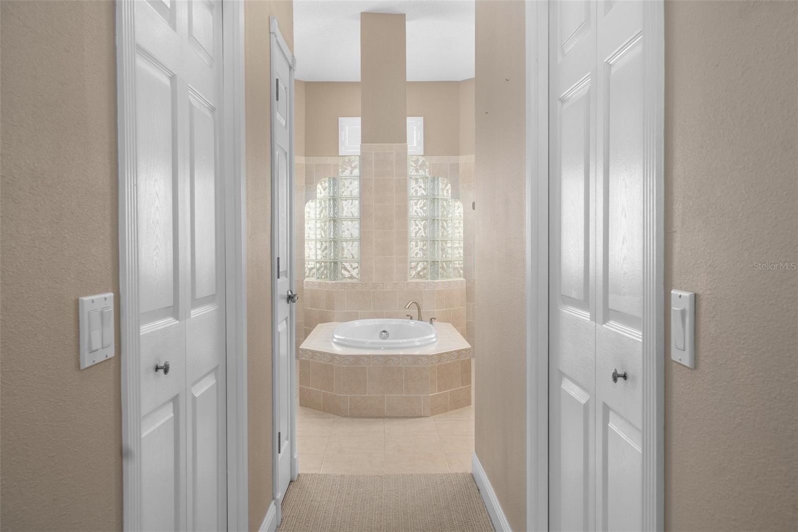 10501 WOODLAND WATERS BLVD