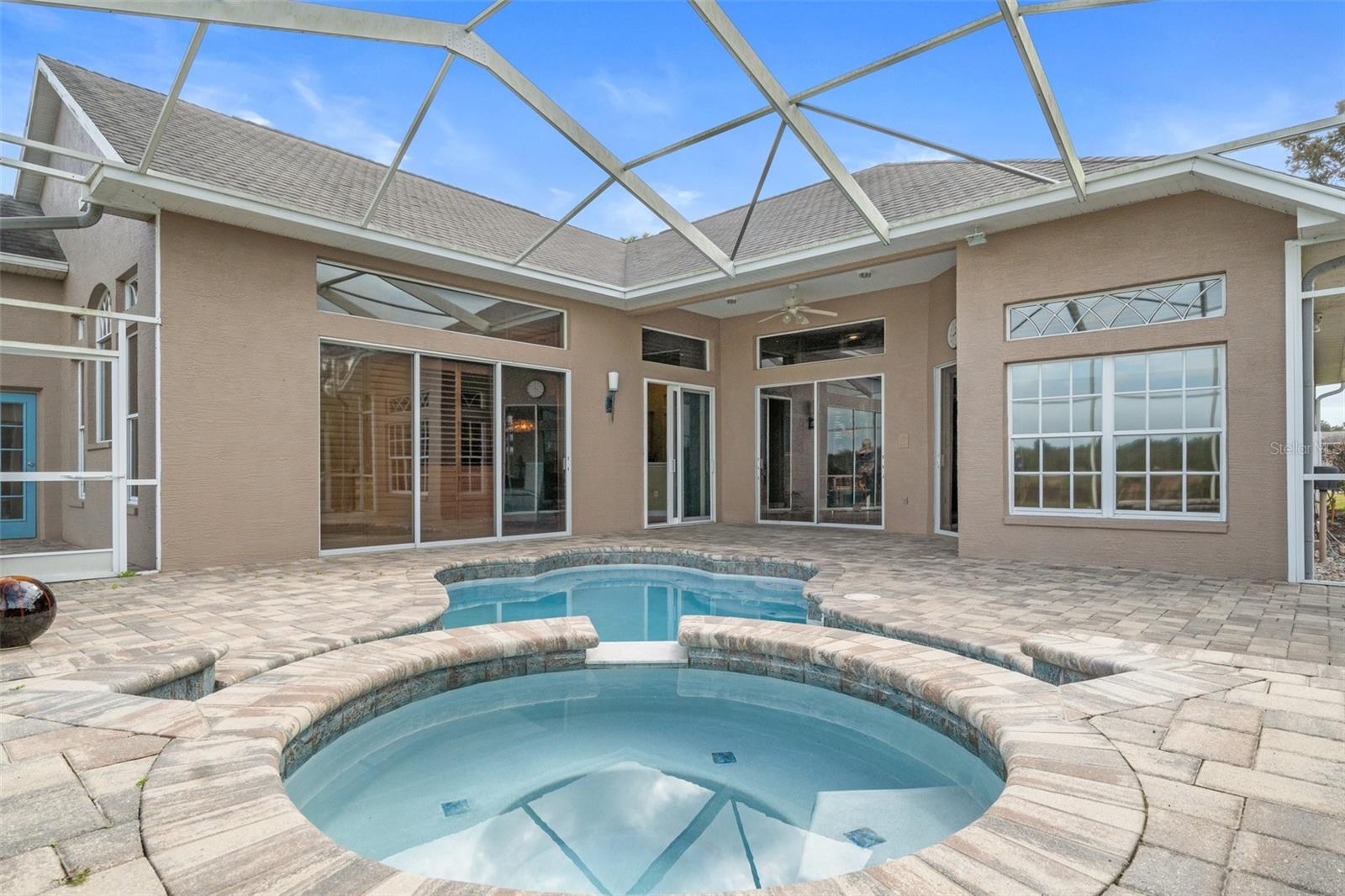 10501 WOODLAND WATERS BLVD