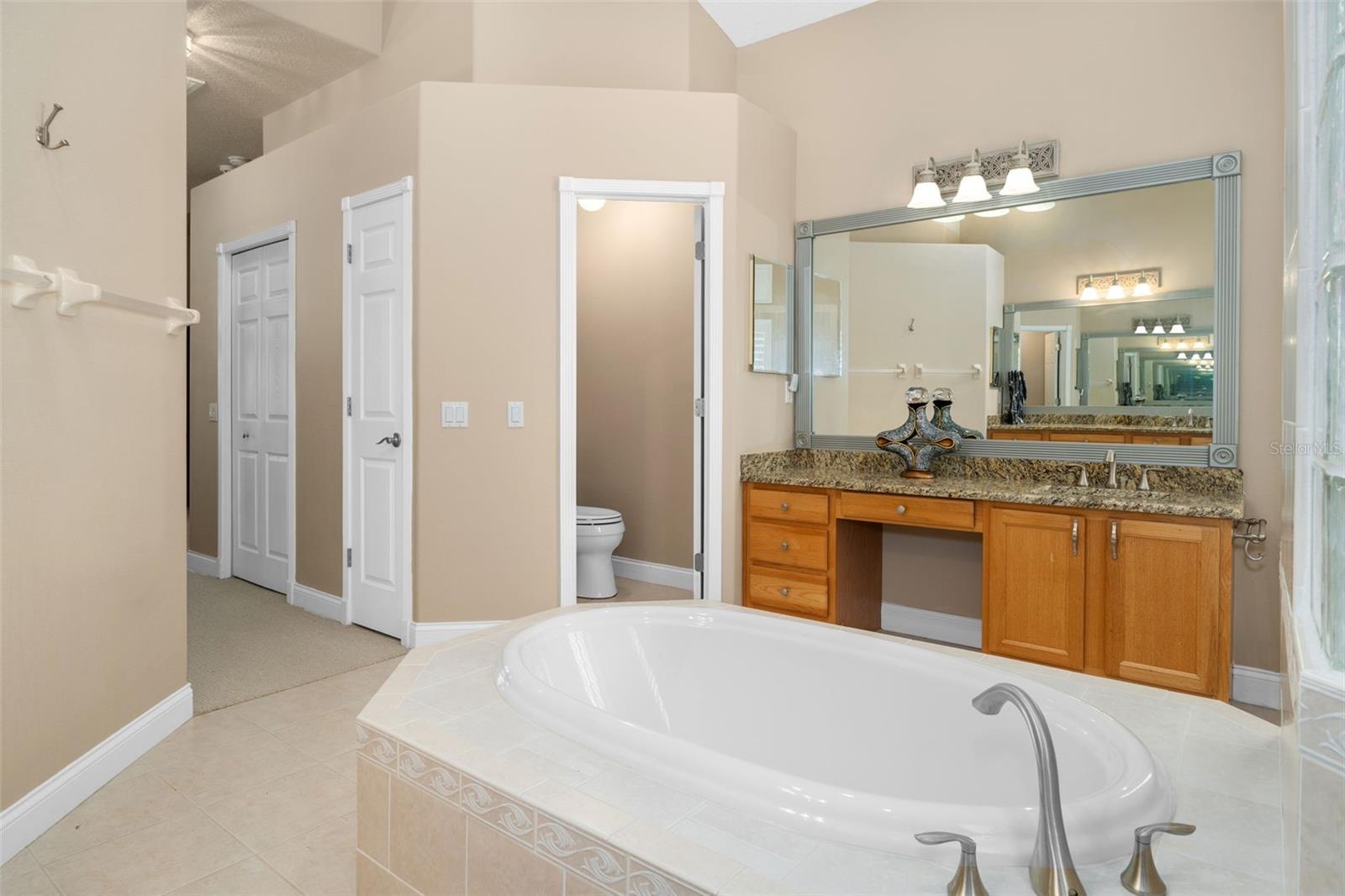 10501 WOODLAND WATERS BLVD