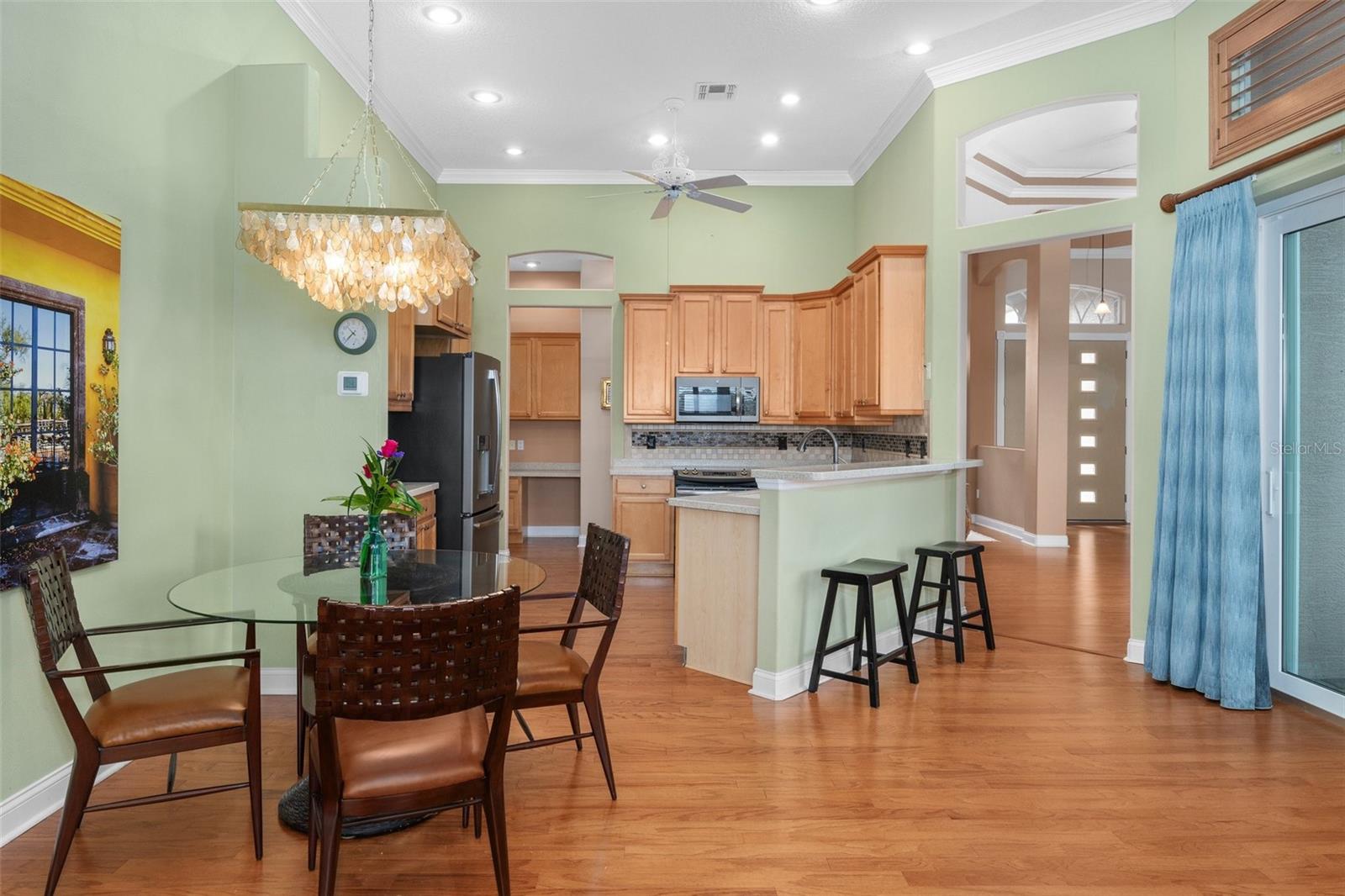 10501 WOODLAND WATERS BLVD