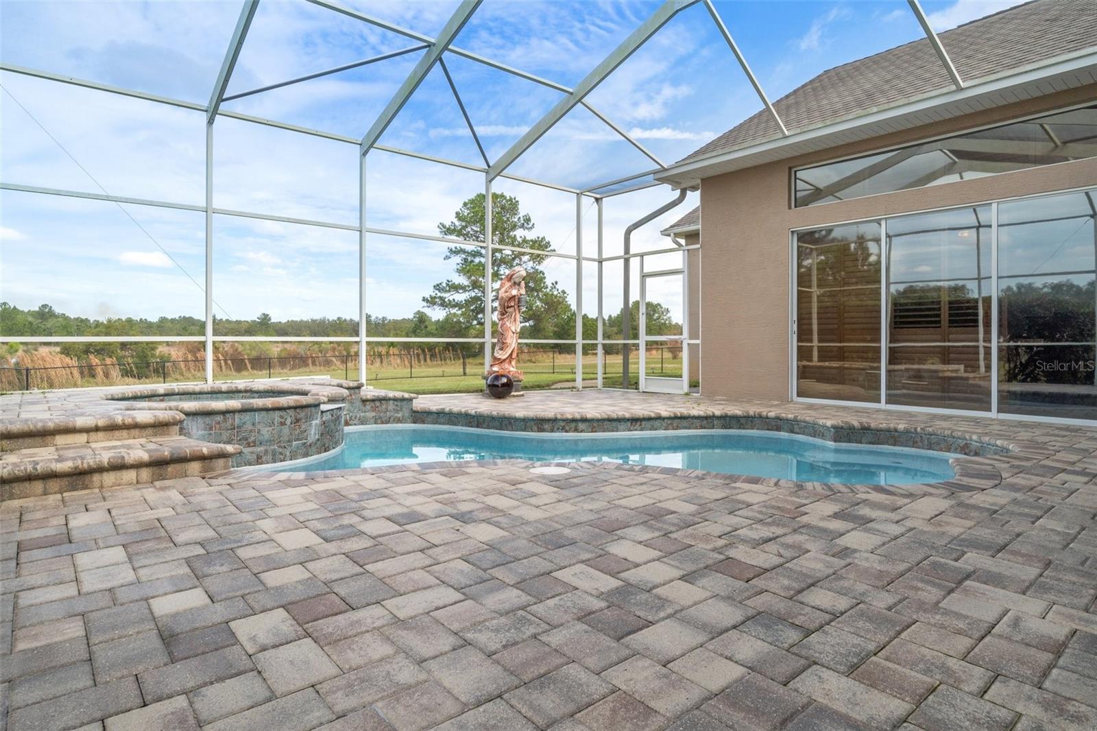 10501 WOODLAND WATERS BLVD