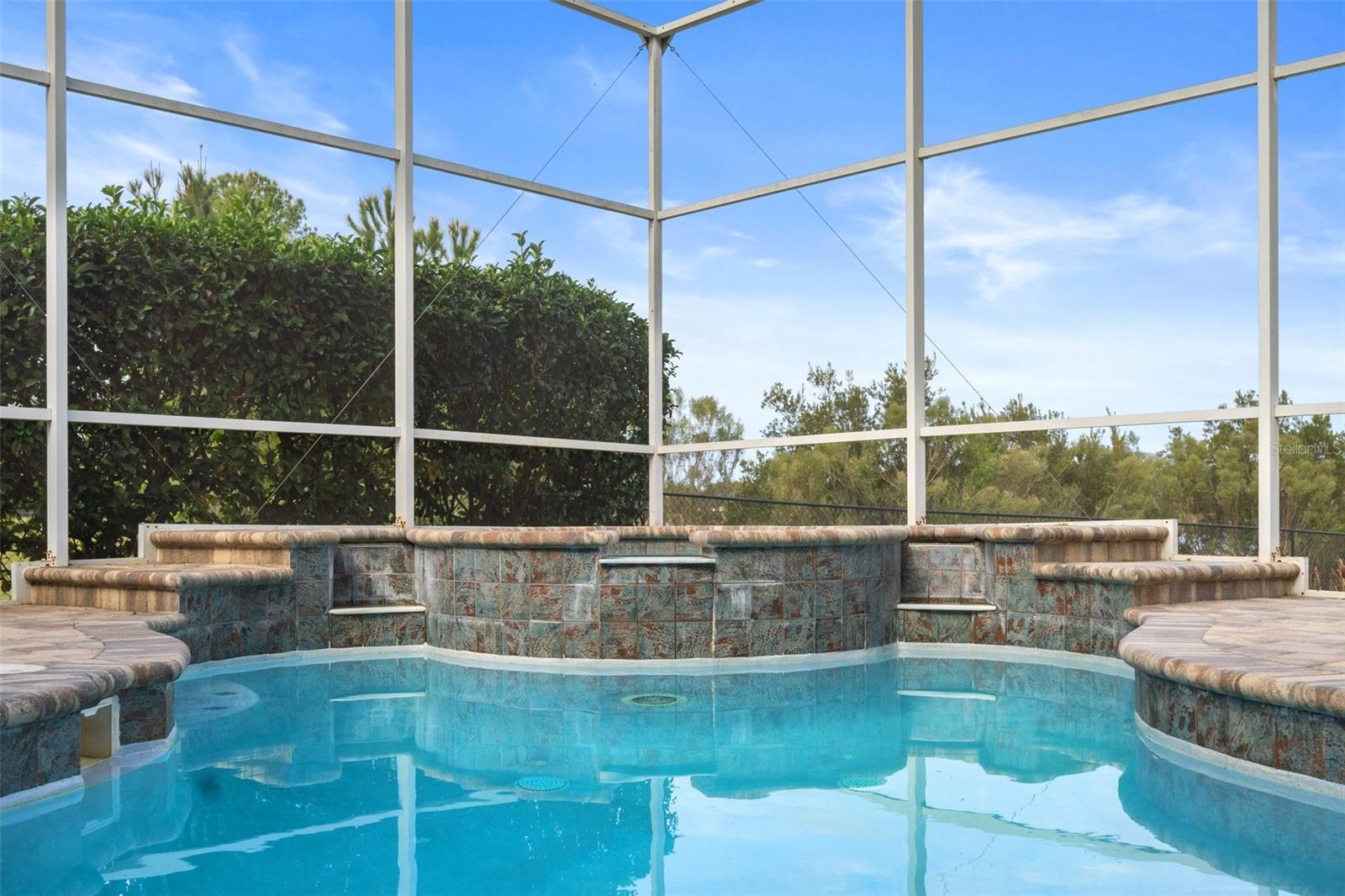 10501 WOODLAND WATERS BLVD